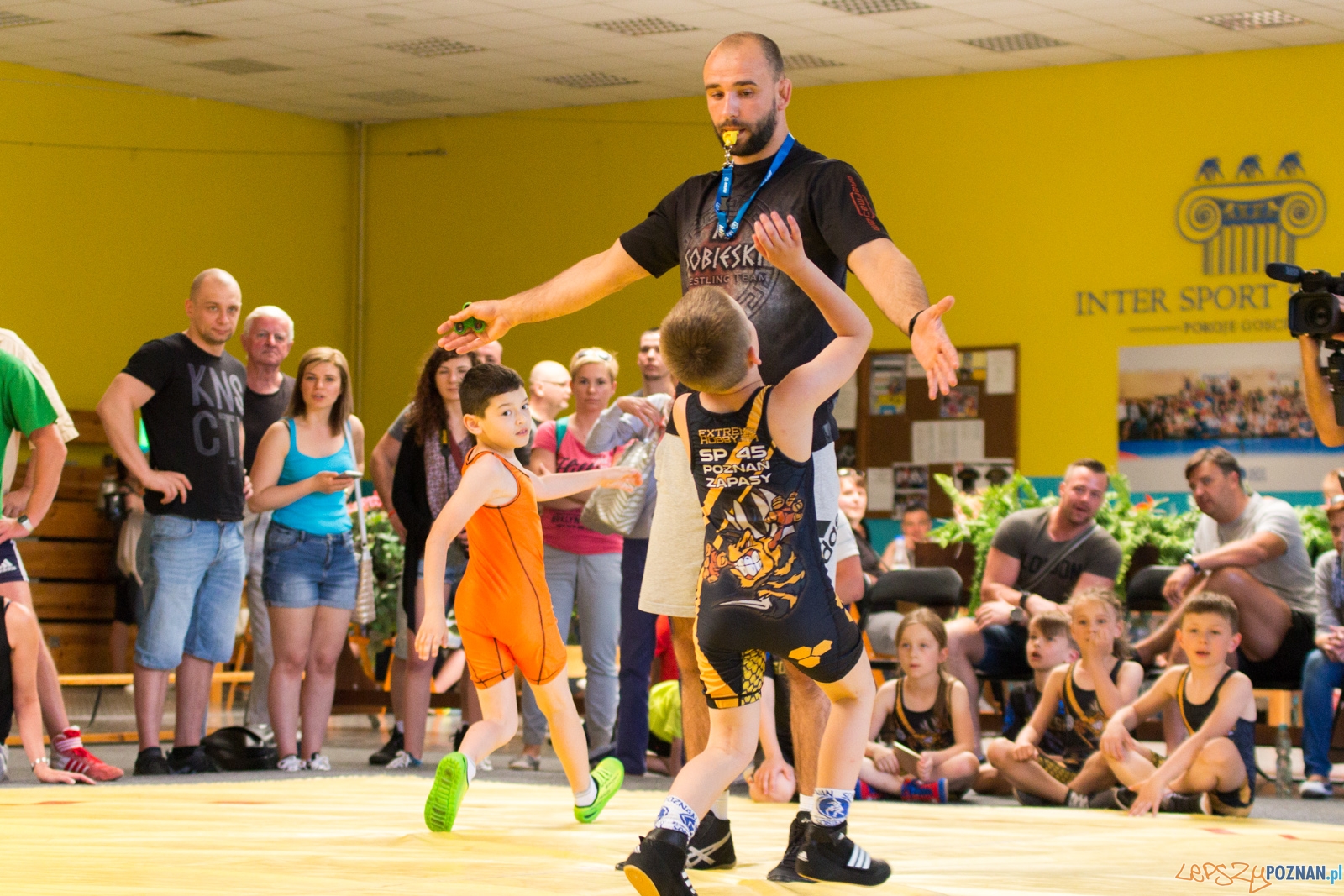 Zawody w Siłowaniu i Zapasach Memoriał Henryka Półtoraka Foto: lepszyPOZNAN.pl / Ewelina Jaśkowiak Zawody w Siłowaniu i Zapasach Memoriał Henryka Półtoraka Foto: lepszyPOZNAN.pl / Ewelina Jaśkowiak