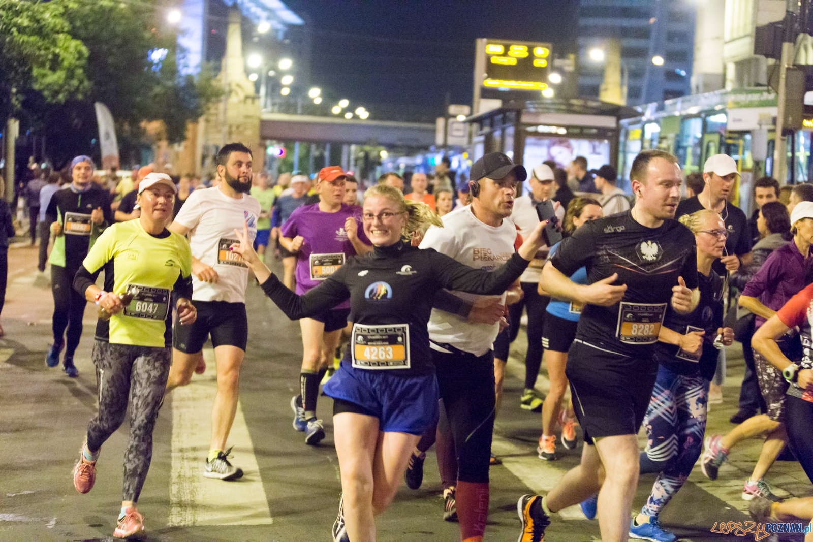 5. Nocny PKO Półmaraton Wrocław Foto: lepszyPOZNAN.pl/Piotr Rychter 5. Nocny PKO Półmaraton Wrocław Foto: lepszyPOZNAN.pl/Piotr Rychter