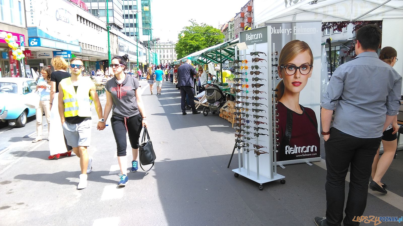 Dzień Sąsiada na Św. Marcinie (8) Foto: T. Dworek / ROSM Dzień Sąsiada na Św. Marcinie (8) Foto: T. Dworek / ROSM
