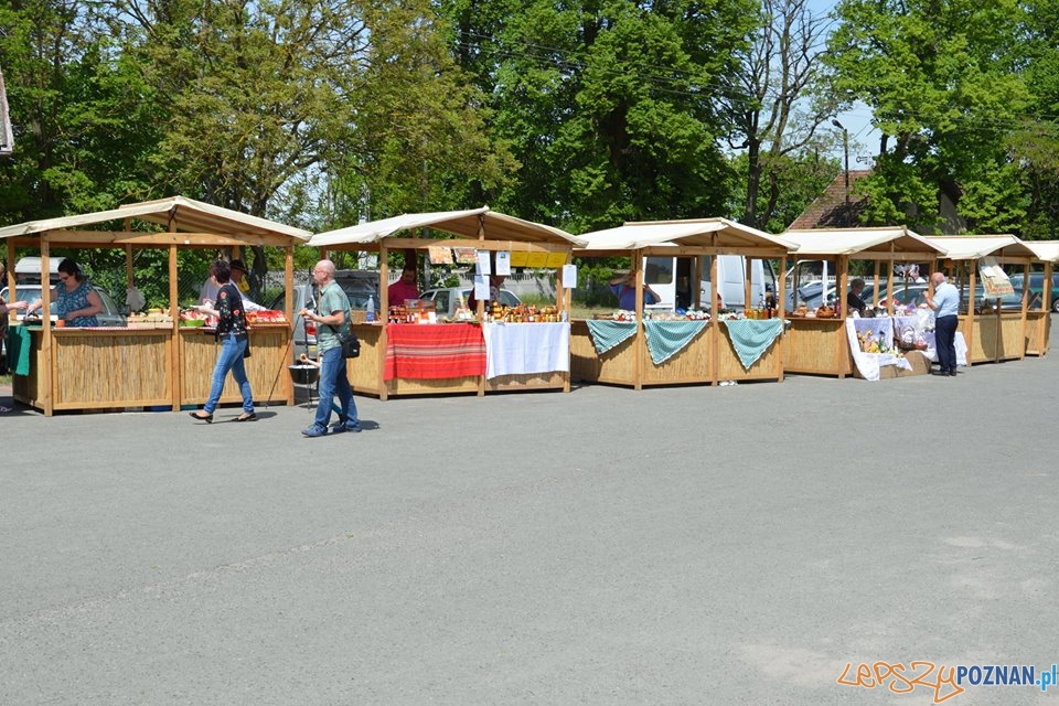 Targ Komornicki w Szreniawie Foto: Wielkopolska Izba Produktu Regionalnego Targ Komornicki w Szreniawie Foto: Wielkopolska Izba Produktu Regionalnego