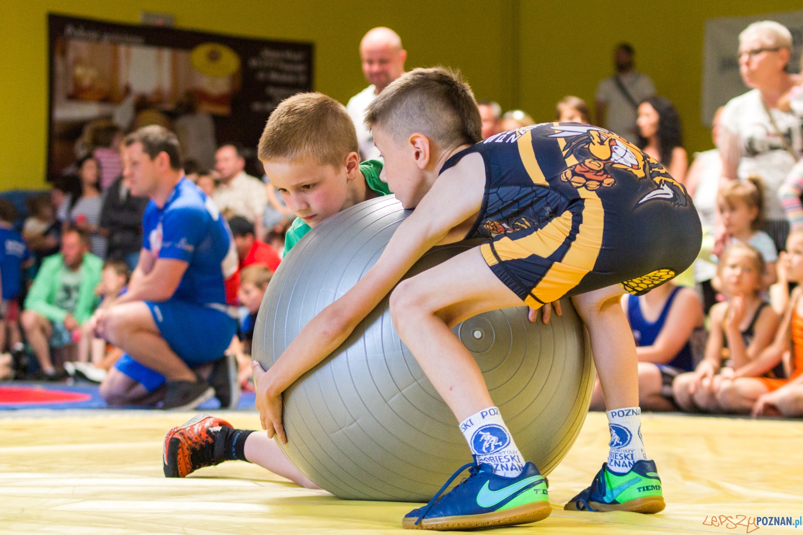 Zawody w Siłowaniu i Zapasach Memoriał Henryka Półtoraka Foto: lepszyPOZNAN.pl / Ewelina Jaśkowiak Zawody w Siłowaniu i Zapasach Memoriał Henryka Półtoraka Foto: lepszyPOZNAN.pl / Ewelina Jaśkowiak