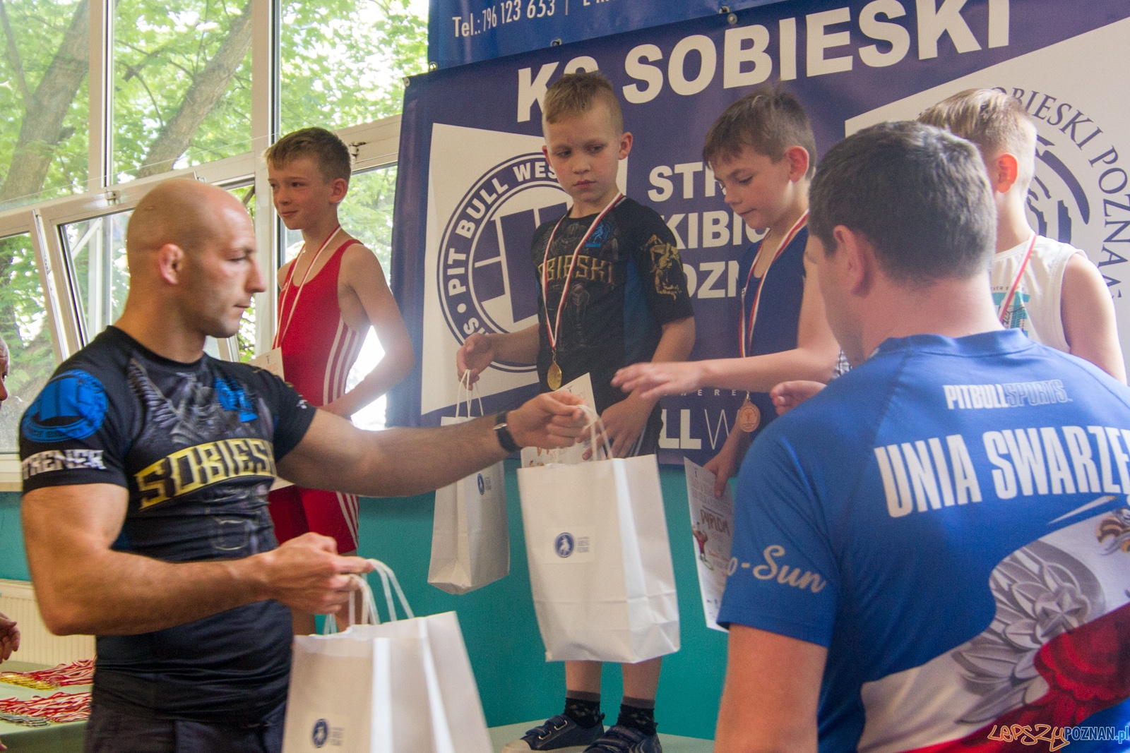Zawody w Siłowaniu i Zapasach Memoriał Henryka Półtoraka Foto: lepszyPOZNAN.pl / Ewelina Jaśkowiak Zawody w Siłowaniu i Zapasach Memoriał Henryka Półtoraka Foto: lepszyPOZNAN.pl / Ewelina Jaśkowiak