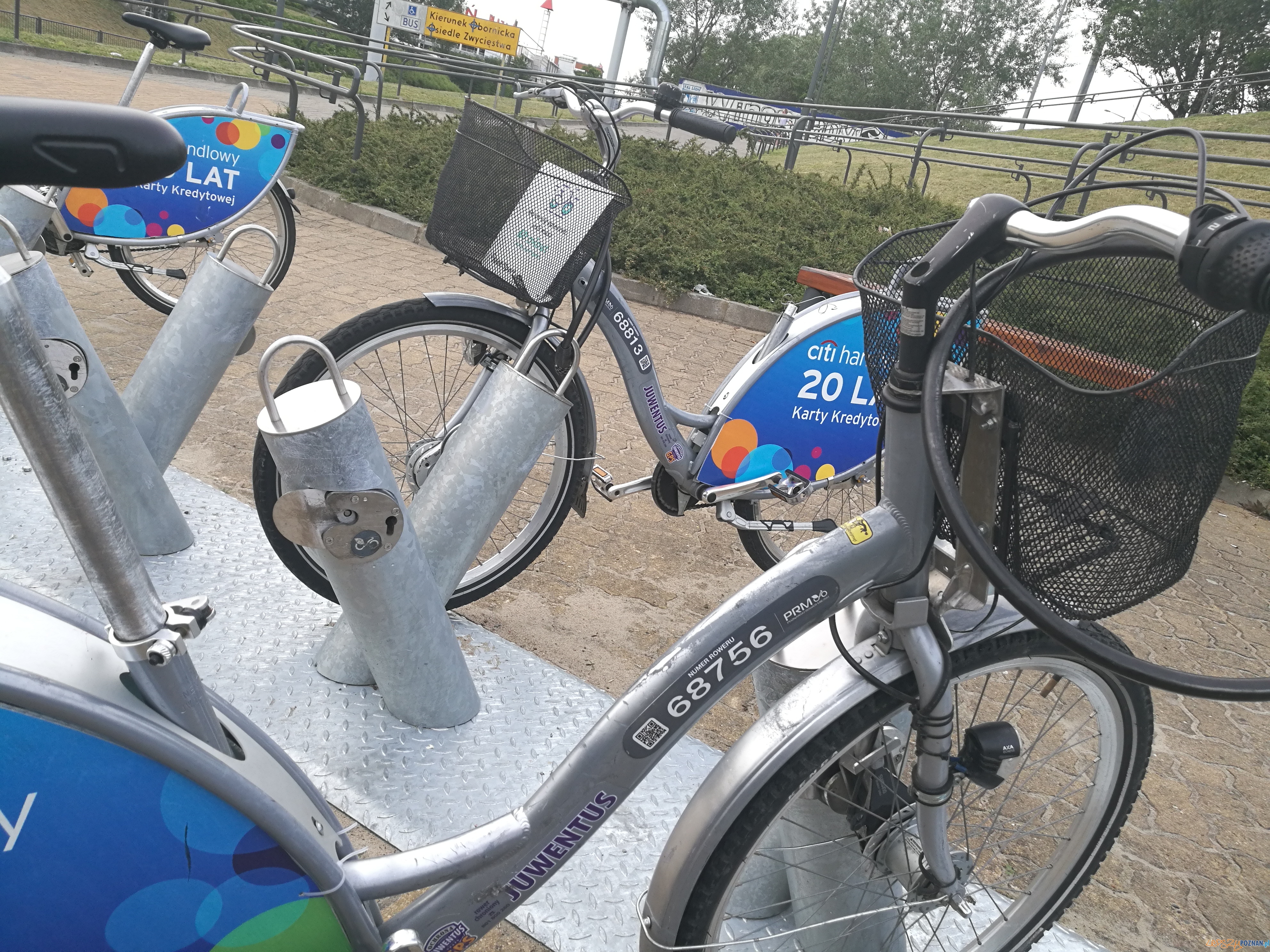 Uszkodzone rowery miejskie Foto: Marcin Uszkodzone rowery miejskie Foto: Marcin