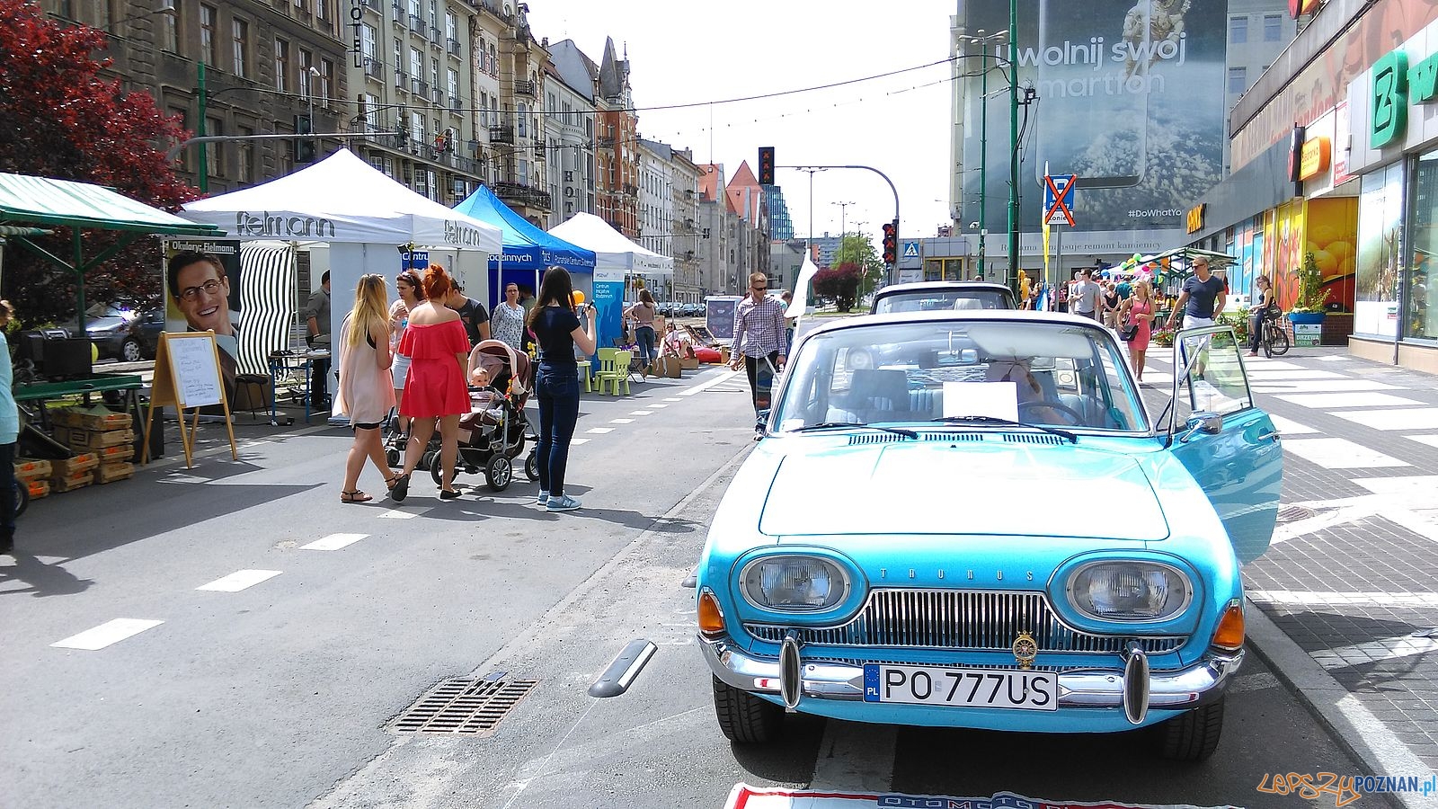 Dzień Sąsiada na Św. Marcinie (16) Foto: T. Dworek / ROSM Dzień Sąsiada na Św. Marcinie (16) Foto: T. Dworek / ROSM
