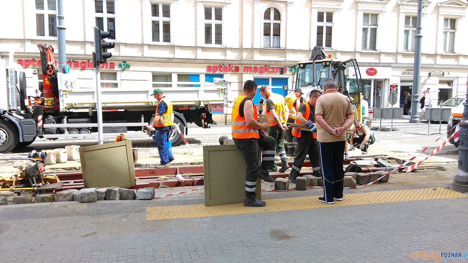 Aleje Marcinkowskiego - prace torowe (1) Foto: TD Aleje Marcinkowskiego - prace torowe (1) Foto: TD