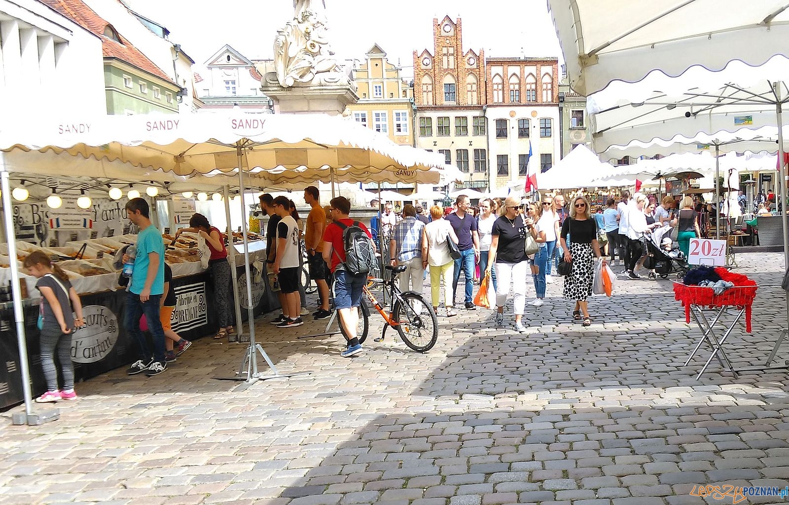 Jarmark Francuski na Starym Rynku (6) Foto: Jarmark Francuski na Starym Rynku (6) Foto: