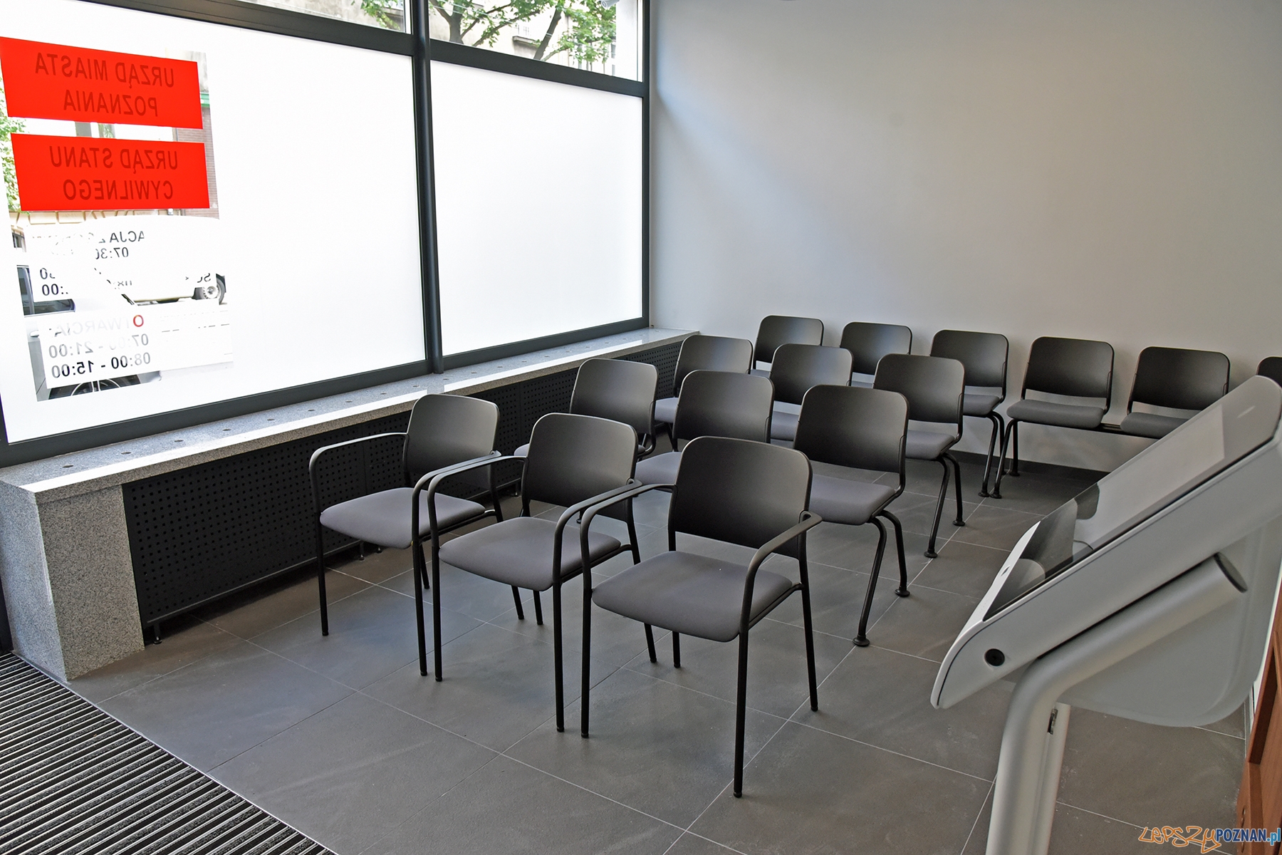 Biuro Administracji Cmentarzy Komunalnych Foto: UMP Biuro Administracji Cmentarzy Komunalnych Foto: UMP