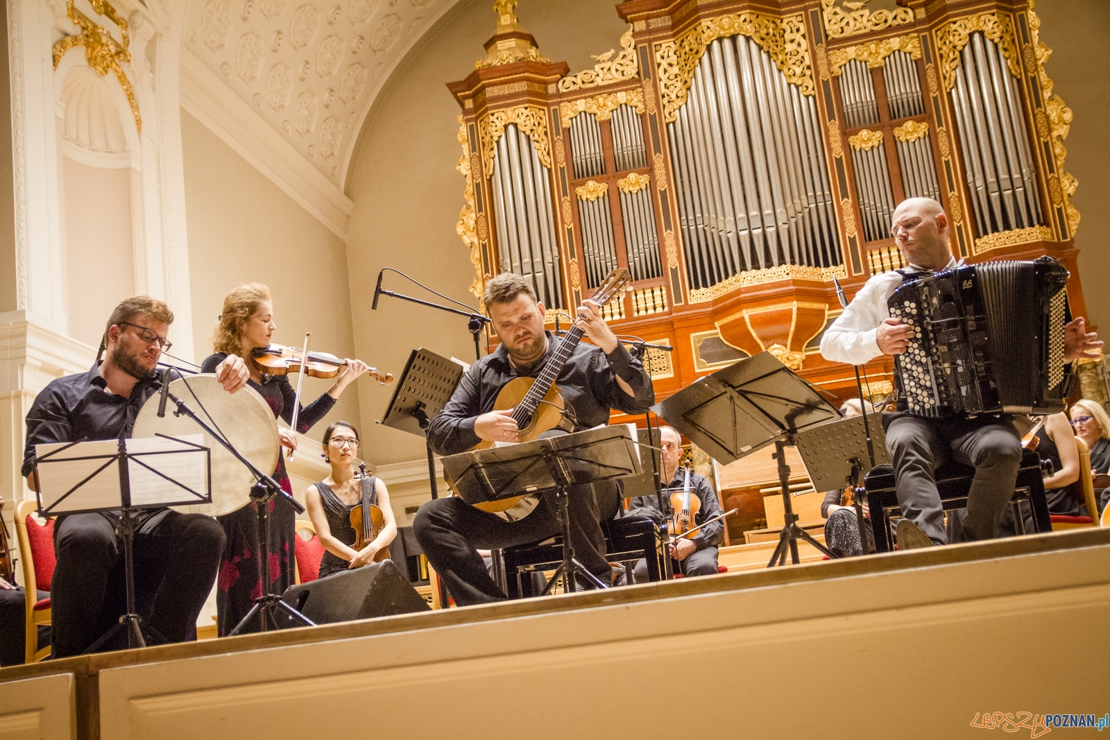 Inauguracja Akademii Gitary (12.08.2017) Foto: © lepszyPOZNAN.pl / Karolina Kiraga Inauguracja Akademii Gitary (12.08.2017) Foto: © lepszyPOZNAN.pl / Karolina Kiraga