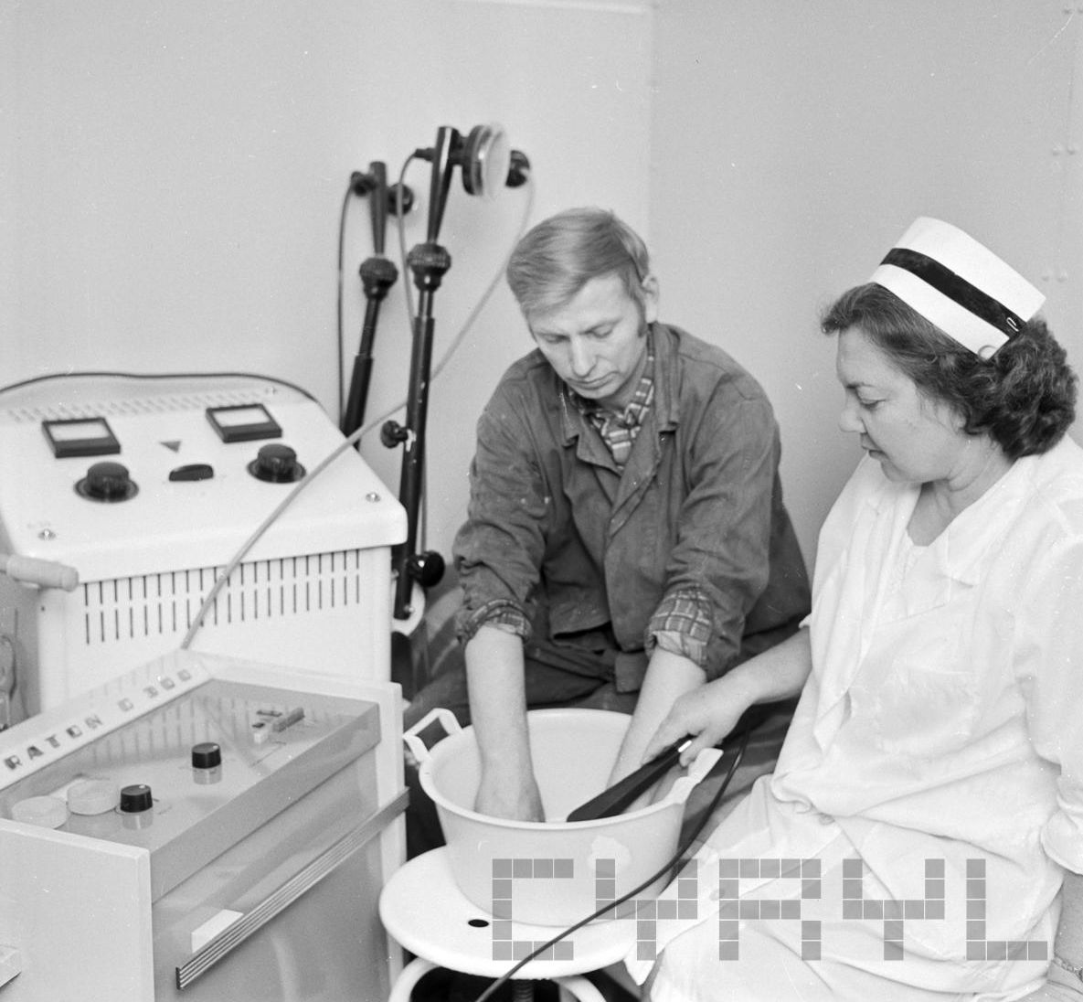 PoWoGaz Farbryka Aparatur i Urządzeń Komunalnych 30.03 (9) Foto: Stanisław Wiktor / Cyryl PoWoGaz Farbryka Aparatur i Urządzeń Komunalnych 30.03 (9) Foto: Stanisław Wiktor / Cyryl