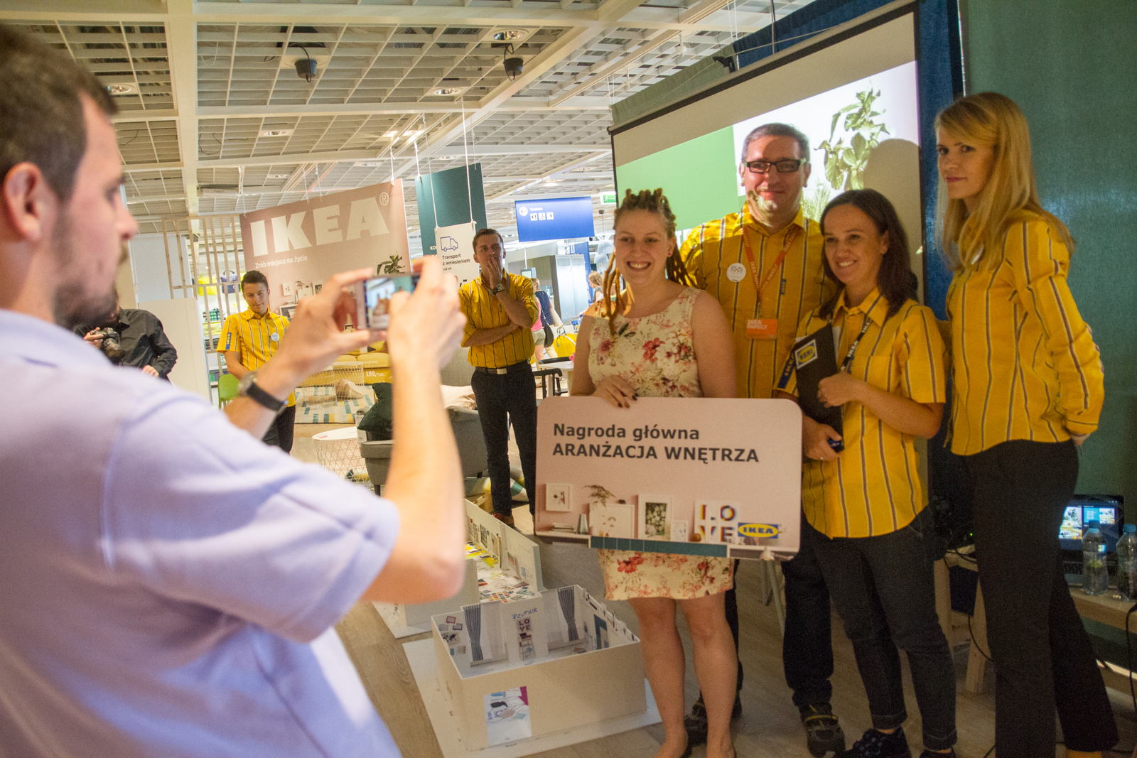Prezentacja nowego katalogu Ikea 2018 - Poznań 29.08.2017 r. Foto: © lepszyPOZNAN.pl / Karolina Kiraga Prezentacja nowego katalogu Ikea 2018 - Poznań 29.08.2017 r. Foto: © lepszyPOZNAN.pl / Karolina Kiraga