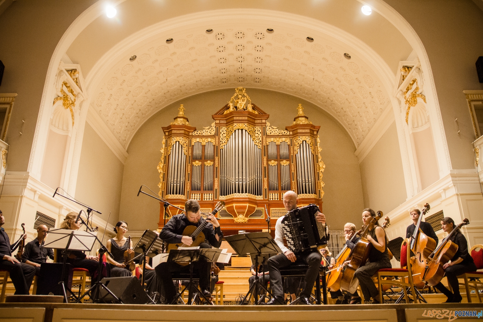 Inauguracja Akademii Gitary (12.08.2017) Foto: © lepszyPOZNAN.pl / Karolina Kiraga Inauguracja Akademii Gitary (12.08.2017) Foto: © lepszyPOZNAN.pl / Karolina Kiraga