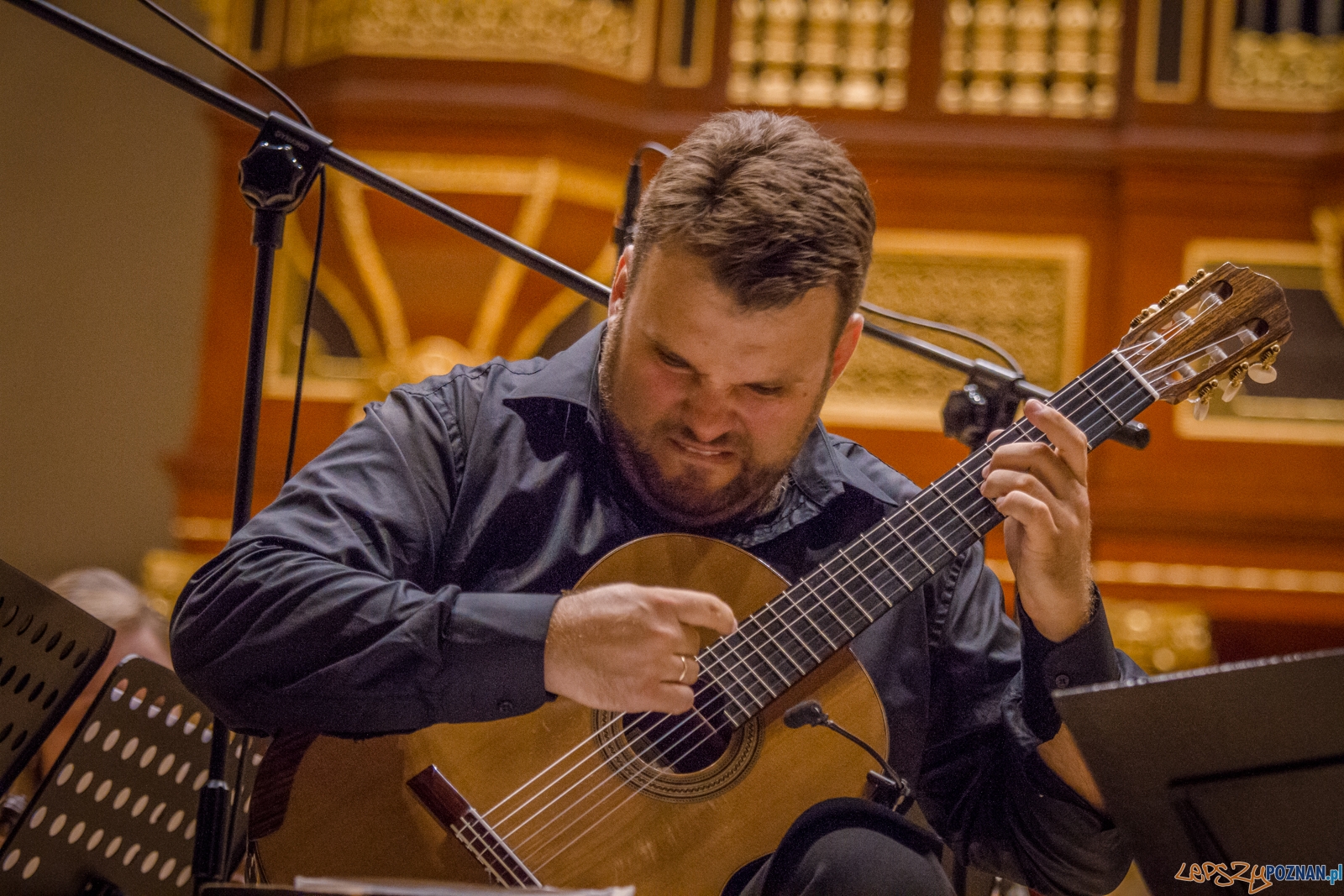 Łukasz Kuropaczewski - Inauguracja Akademii Gitary (12.08.2017) Foto: © lepszyPOZNAN.pl / Karolina Kiraga Łukasz Kuropaczewski - Inauguracja Akademii Gitary (12.08.2017) Foto: © lepszyPOZNAN.pl / Karolina Kiraga