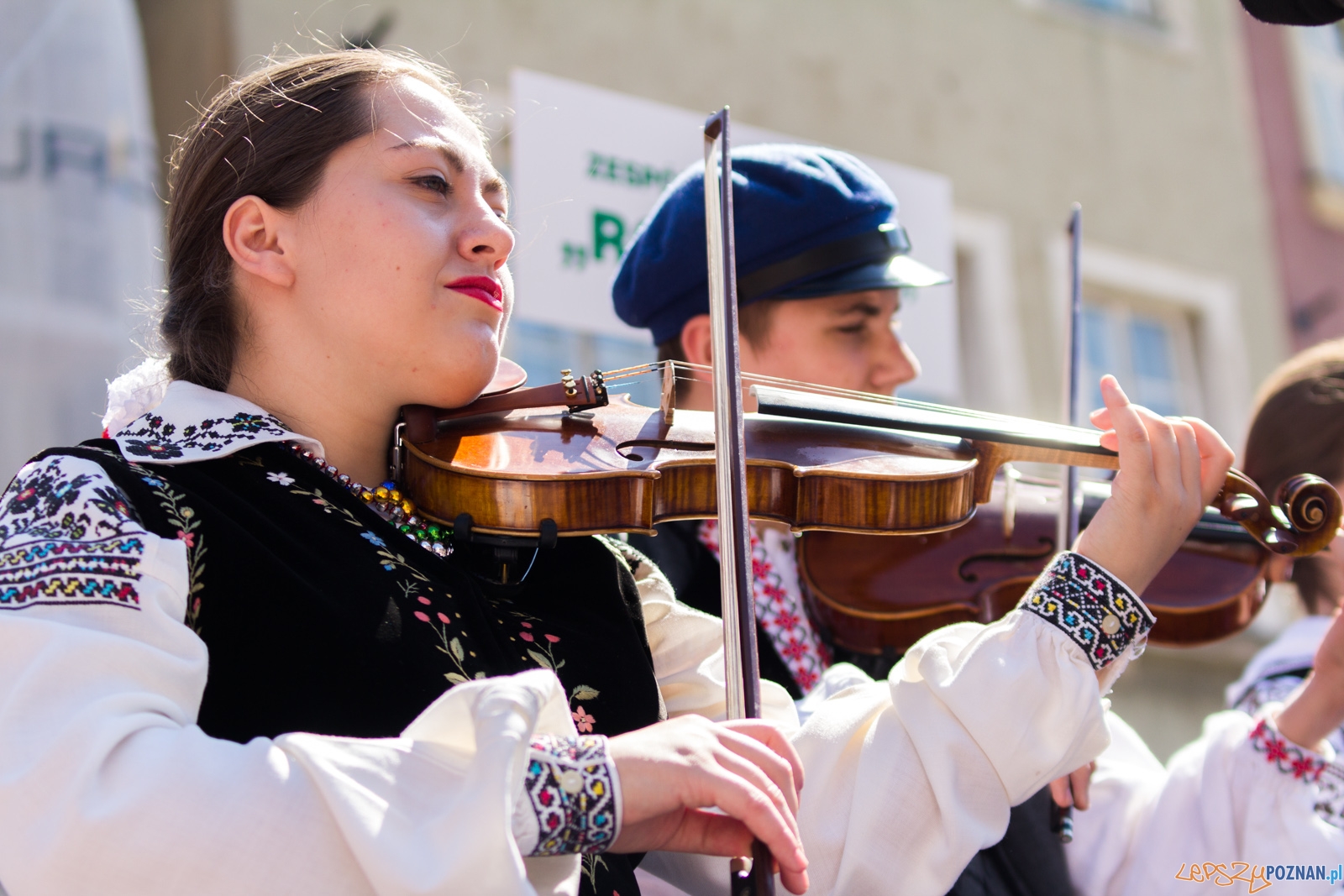 Swiatowy Przeglad Folkloru Integracje Foto: lepszyPOZNAN.pl / Ewelina Jaskowiak Swiatowy Przeglad Folkloru Integracje Foto: lepszyPOZNAN.pl / Ewelina Jaskowiak