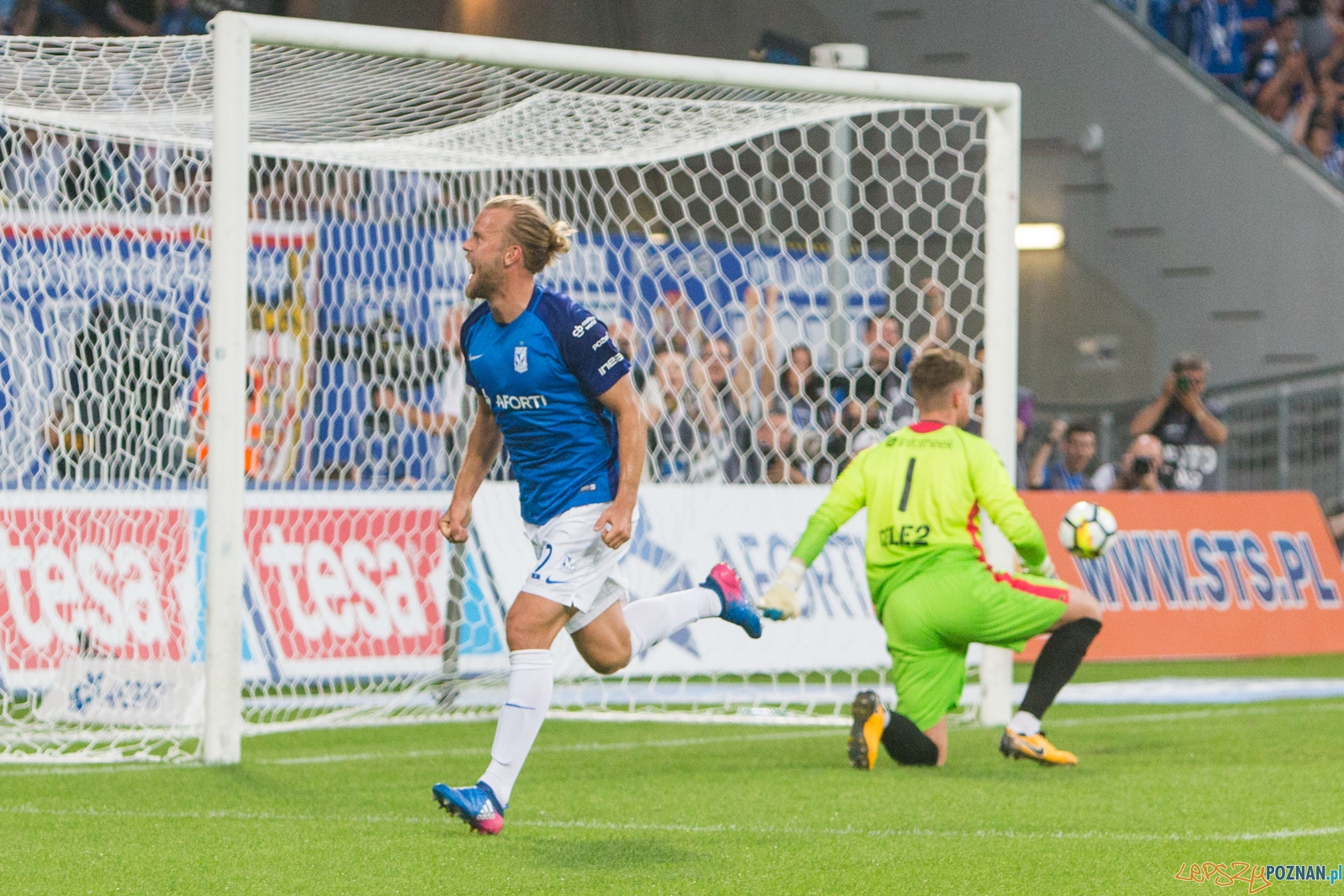 Eliminacje do Ligi Europy: Lech Poznań - FC Ultrecht Foto: lepszyPOZNAN.pl/Piotr Rychter Eliminacje do Ligi Europy: Lech Poznań - FC Ultrecht Foto: lepszyPOZNAN.pl/Piotr Rychter