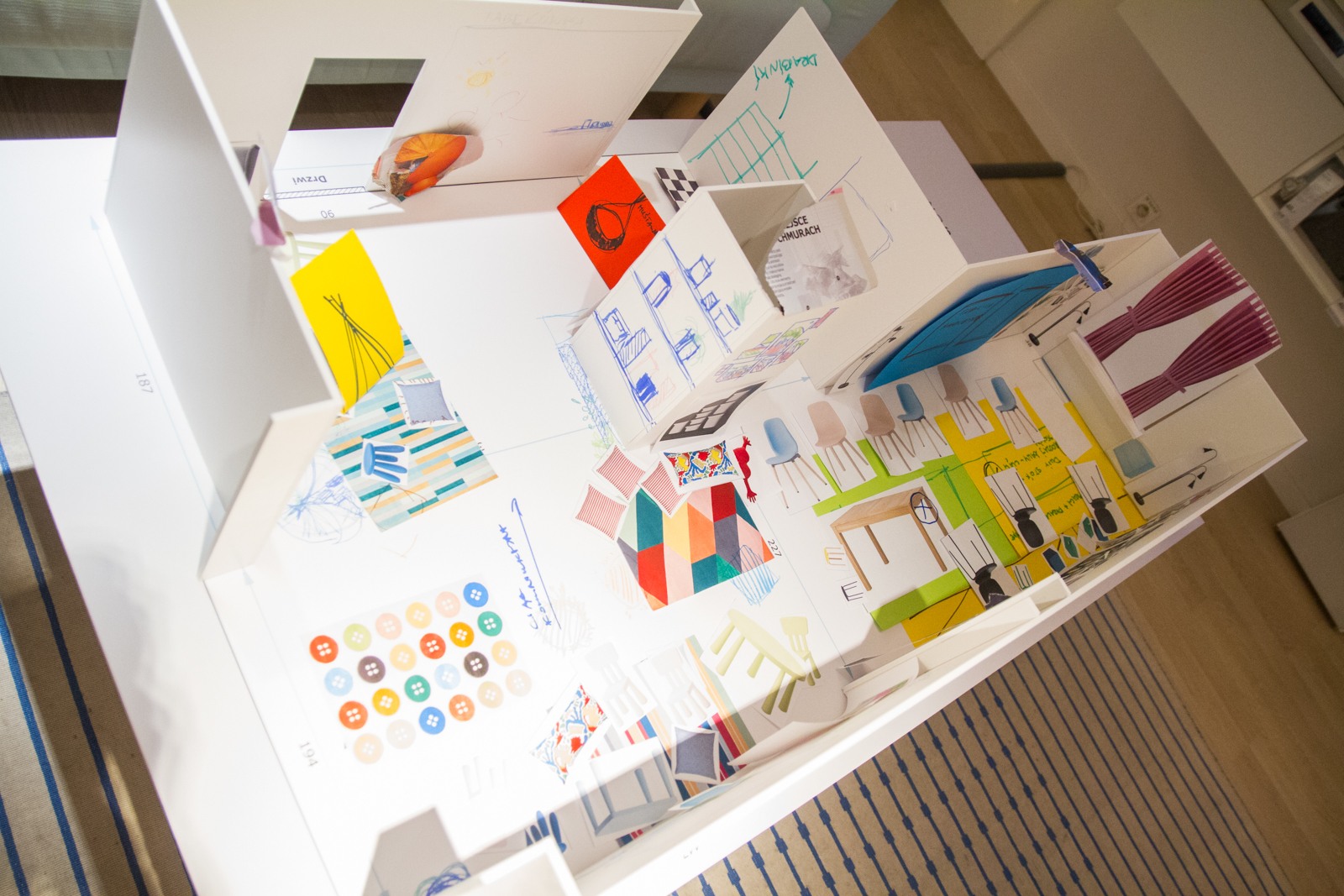 Prezentacja nowego katalogu Ikea 2018 - Poznań 29.08.2017 r. Foto: © lepszyPOZNAN.pl / Karolina Kiraga Prezentacja nowego katalogu Ikea 2018 - Poznań 29.08.2017 r. Foto: © lepszyPOZNAN.pl / Karolina Kiraga