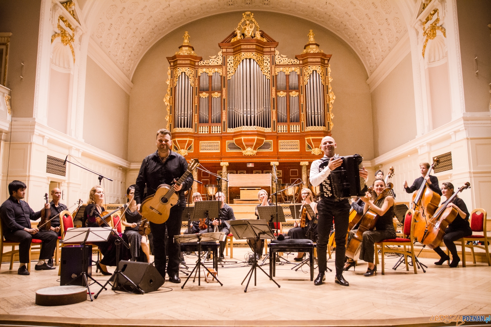 Inauguracja Akademii Gitary (12.08.2017) Foto: © lepszyPOZNAN.pl / Karolina Kiraga Inauguracja Akademii Gitary (12.08.2017) Foto: © lepszyPOZNAN.pl / Karolina Kiraga