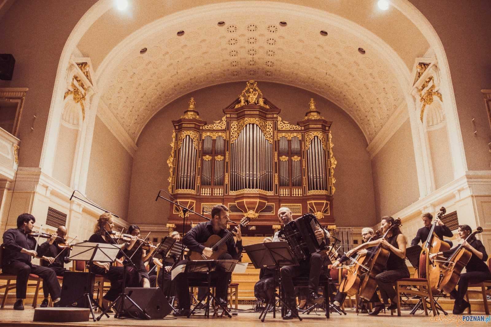 Inauguracja Akademii Gitary (12.08.2017) Foto: © lepszyPOZNAN.pl / Karolina Kiraga Inauguracja Akademii Gitary (12.08.2017) Foto: © lepszyPOZNAN.pl / Karolina Kiraga