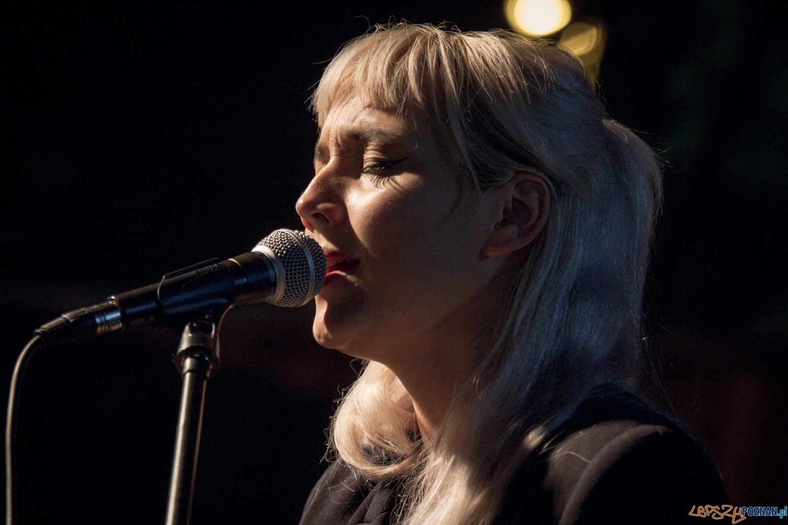 Lilly Hates Roses (10.09.2017) KontenerART Foto: © lepszyPOZNAN.pl / Karolina Kiraga Lilly Hates Roses (10.09.2017) KontenerART Foto: © lepszyPOZNAN.pl / Karolina Kiraga