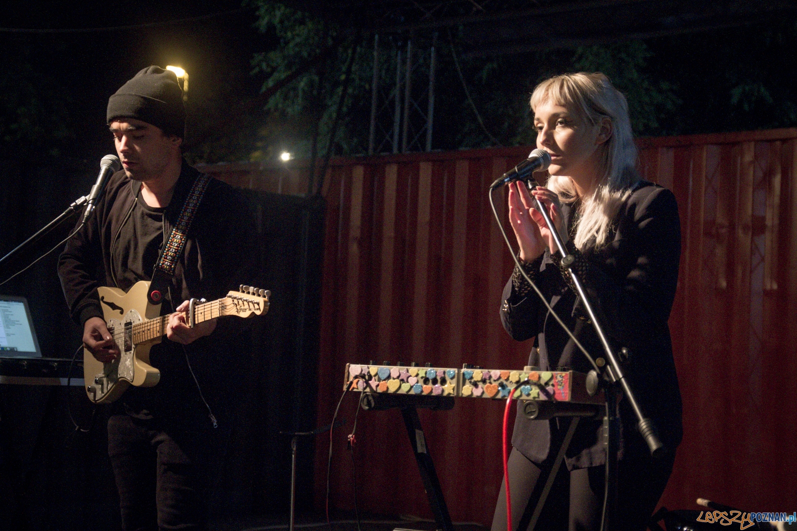 Lilly Hates Roses (10.09.2017) KontenerART Foto: © lepszyPOZNAN.pl / Karolina Kiraga Lilly Hates Roses (10.09.2017) KontenerART Foto: © lepszyPOZNAN.pl / Karolina Kiraga