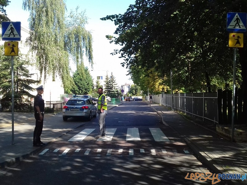 Bezpieczna droga do szkoły Foto: Biuro prasowe Wielopolskiej Policji Bezpieczna droga do szkoły Foto: Biuro prasowe Wielopolskiej Policji