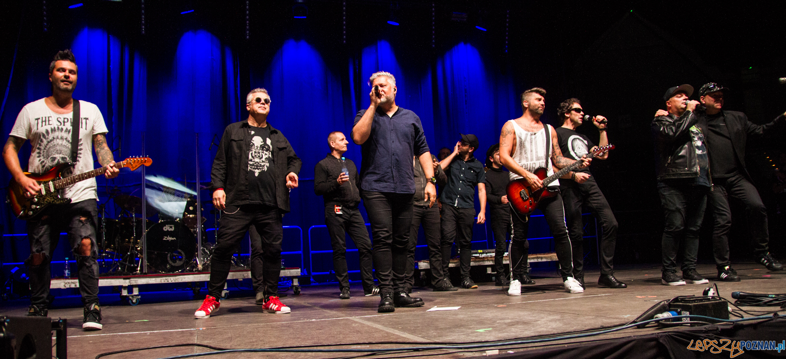 Lalamido - rock festiwal (24.10.2017) hala Arena Foto: © lepszyPOZNAN.pl / Karolina Kiraga Lalamido - rock festiwal (24.10.2017) hala Arena Foto: © lepszyPOZNAN.pl / Karolina Kiraga