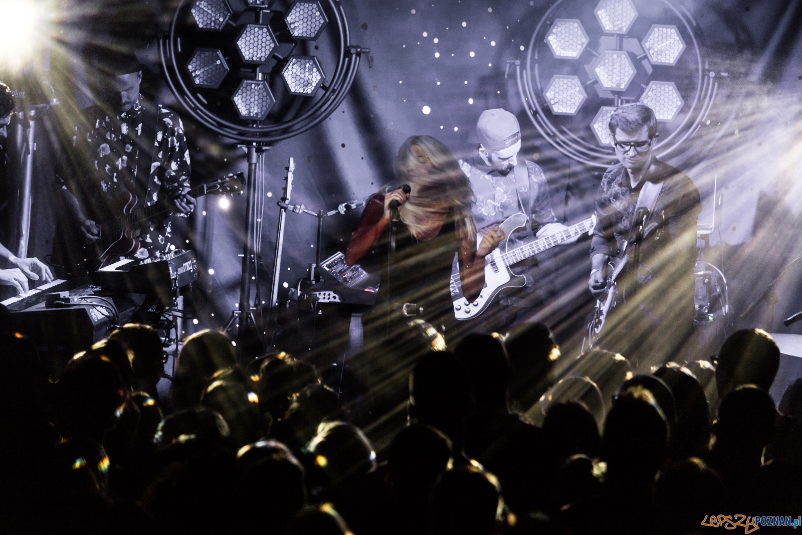 Daria Zawiałow (12.10.2017) Blue Note Foto: © lepszyPOZNAN.pl / Karolina Kiraga Daria Zawiałow (12.10.2017) Blue Note Foto: © lepszyPOZNAN.pl / Karolina Kiraga