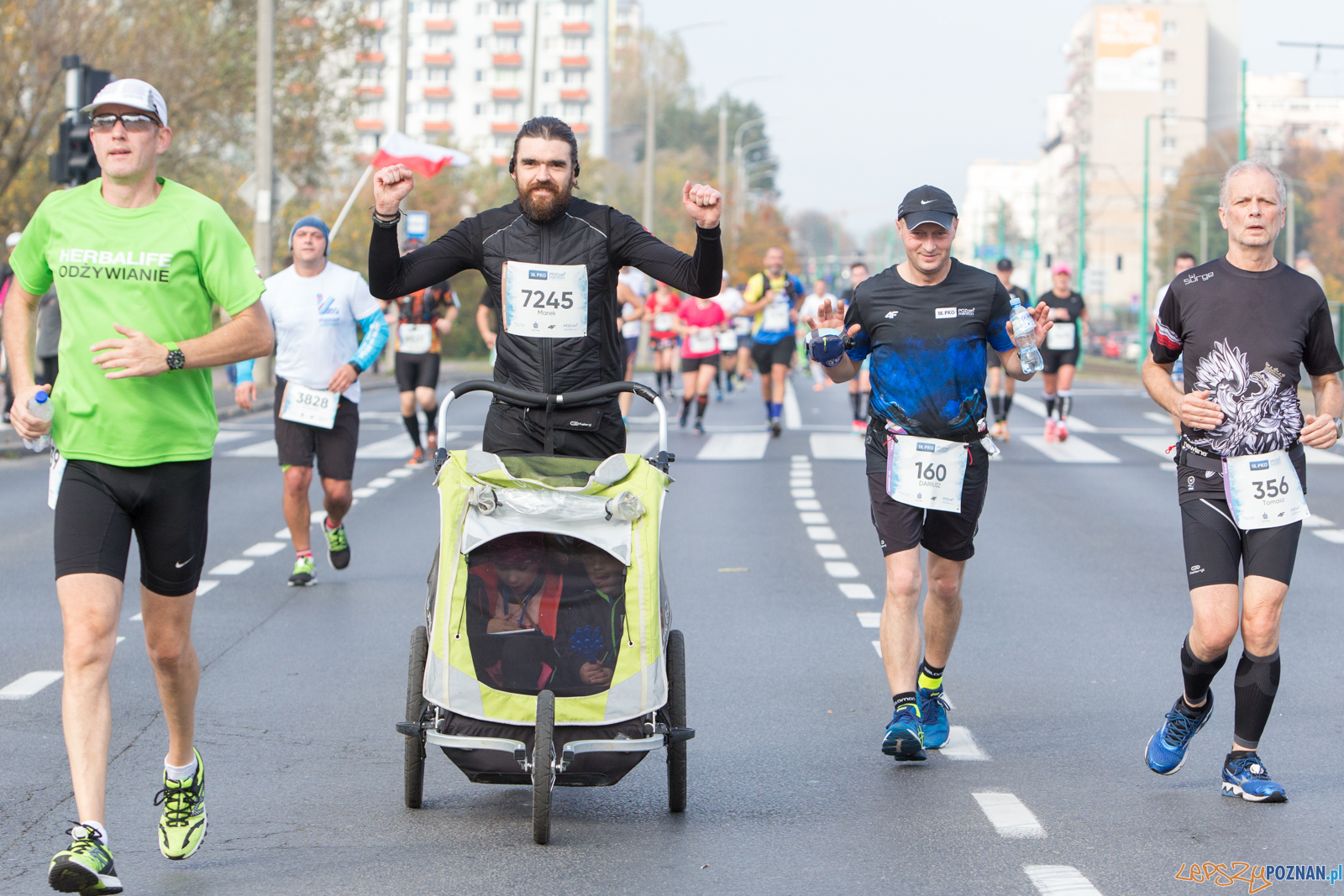 18.PKO Poznań Maraton Foto: lepszyPOZNAN.pl/Piotr Rychter 18.PKO Poznań Maraton Foto: lepszyPOZNAN.pl/Piotr Rychter