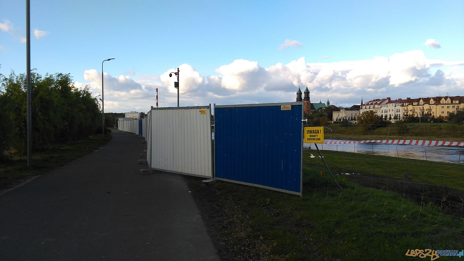 Budowa schodów nad Wartą Foto: T. Dworek / ROSM Budowa schodów nad Wartą Foto: T. Dworek / ROSM