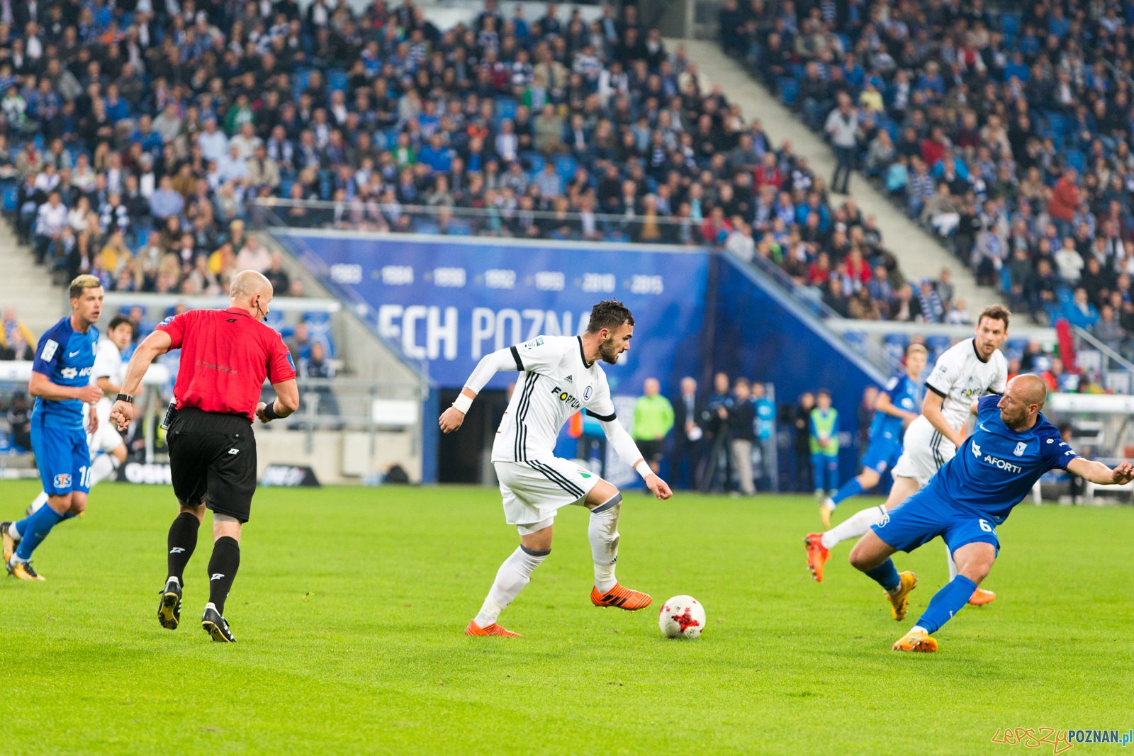 11. kolejka Ekstraklasy - Lech Poznań - Legia Warszawa Foto: lepszyPOZNAN.pl/Piotr Rychter 11. kolejka Ekstraklasy - Lech Poznań - Legia Warszawa Foto: lepszyPOZNAN.pl/Piotr Rychter