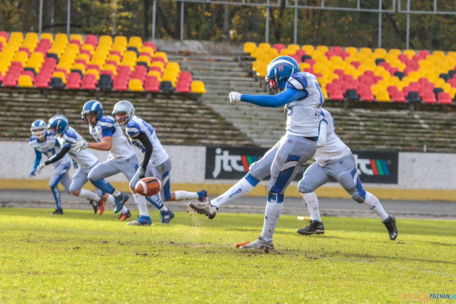 Półfinał MP U19: Kozły Poznań - Lowlanders Bialystok 22:0 - Foto: LepszyPOZNAN.pl / Paweł Rychter Półfinał MP U19: Kozły Poznań - Lowlanders Bialystok 22:0 - Foto: LepszyPOZNAN.pl / Paweł Rychter
