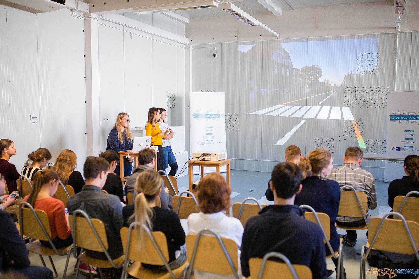 Autostrada do szkoły - studenckie projekty School of Form Foto: Maciej Nowaczyk / materiały prasowe SoF Autostrada do szkoły - studenckie projekty School of Form Foto: Maciej Nowaczyk / materiały prasowe SoF