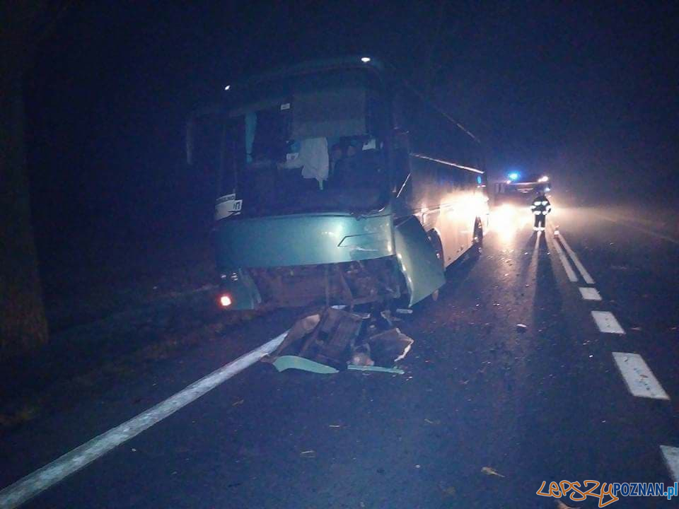 Zderzenie z autobusem Foto: OSP Pobiedziska Zderzenie z autobusem Foto: OSP Pobiedziska