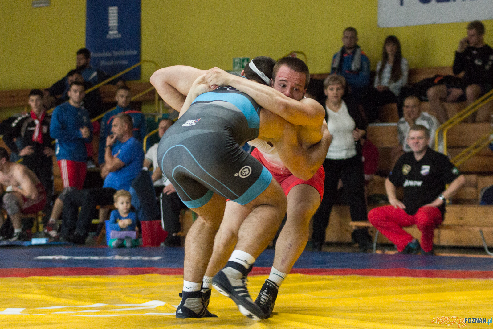 Młodzieżowe Mistrzostwa Polski w Zapasach Foto: lepszyPOZNAN.pl / Ewelina Jaskowiak Młodzieżowe Mistrzostwa Polski w Zapasach Foto: lepszyPOZNAN.pl / Ewelina Jaskowiak