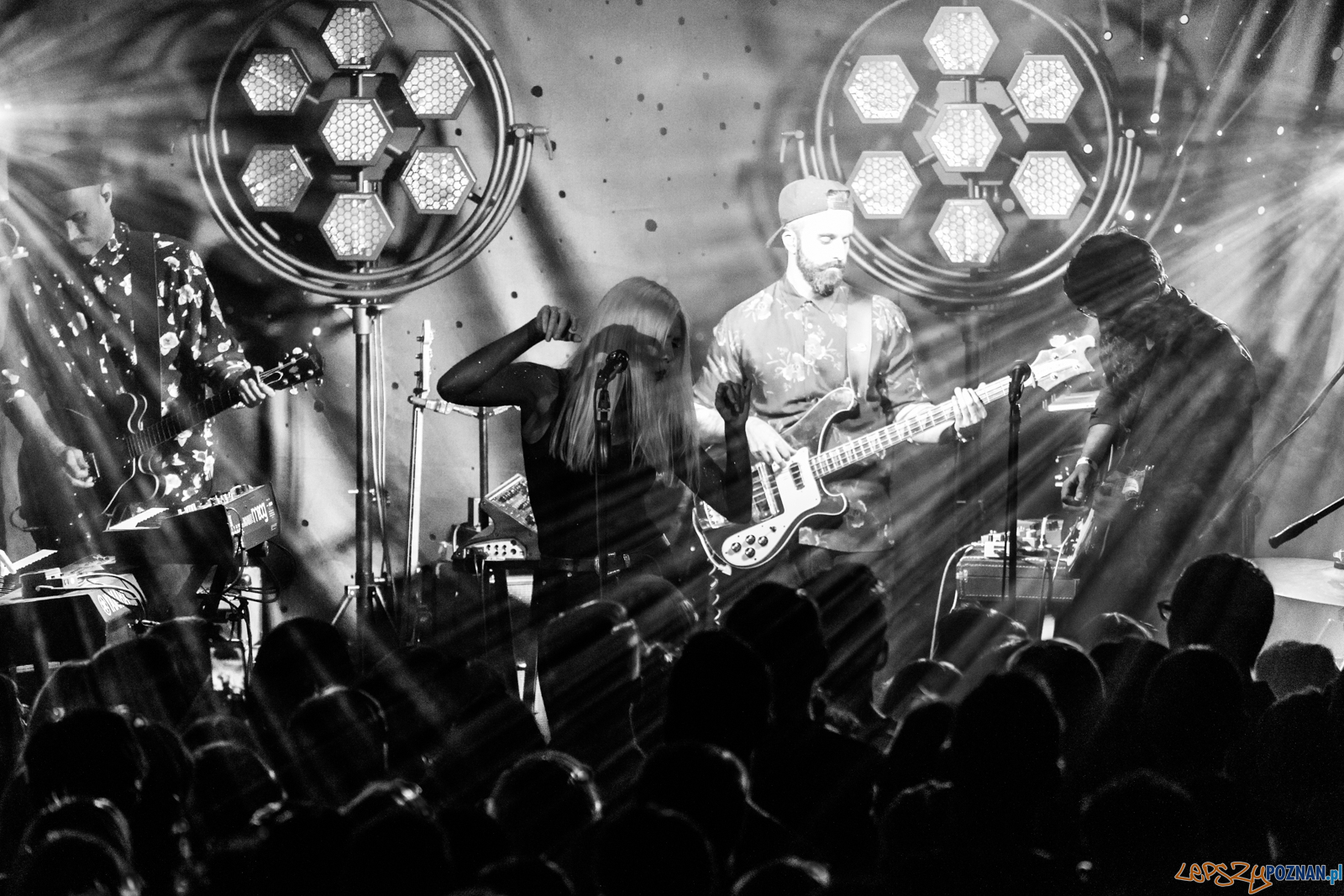 Daria Zawiałow (12.10.2017) Blue Note Foto: © lepszyPOZNAN.pl / Karolina Kiraga Daria Zawiałow (12.10.2017) Blue Note Foto: © lepszyPOZNAN.pl / Karolina Kiraga