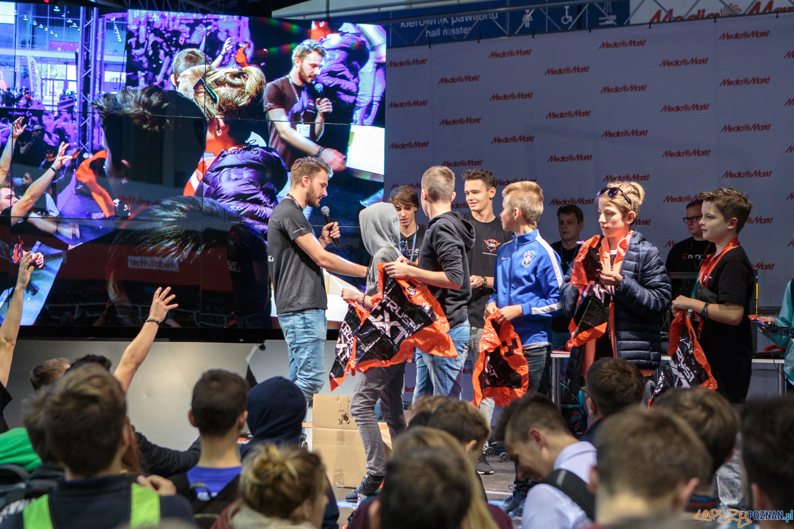 PGA 2017 - Poznań 6.10.2016 r. Foto: LepszyPOZNAN.pl / Paweł Rychter PGA 2017 - Poznań 6.10.2016 r. Foto: LepszyPOZNAN.pl / Paweł Rychter