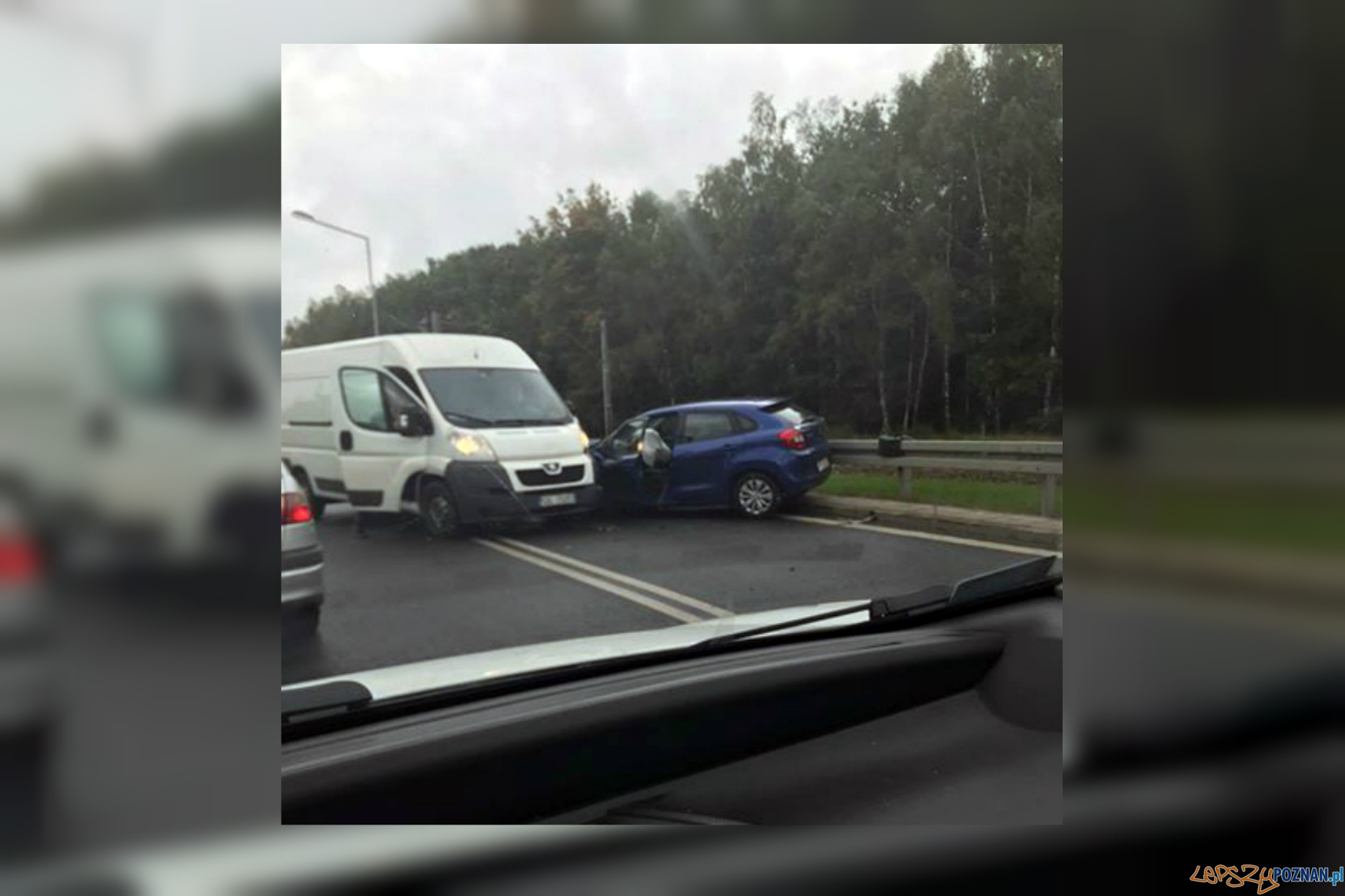 Wypadek w Antoninku Foto: facebook / poznan.antoninek Wypadek w Antoninku Foto: facebook / poznan.antoninek