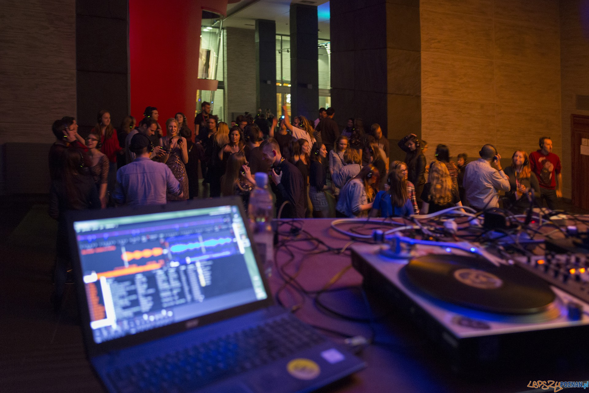 Off Cinema - Międzynarodowy Festiwal Filmów Dokumentalnych 2017 Foto: Leszek Janczak / CK Zamek Off Cinema - Międzynarodowy Festiwal Filmów Dokumentalnych 2017 Foto: Leszek Janczak / CK Zamek