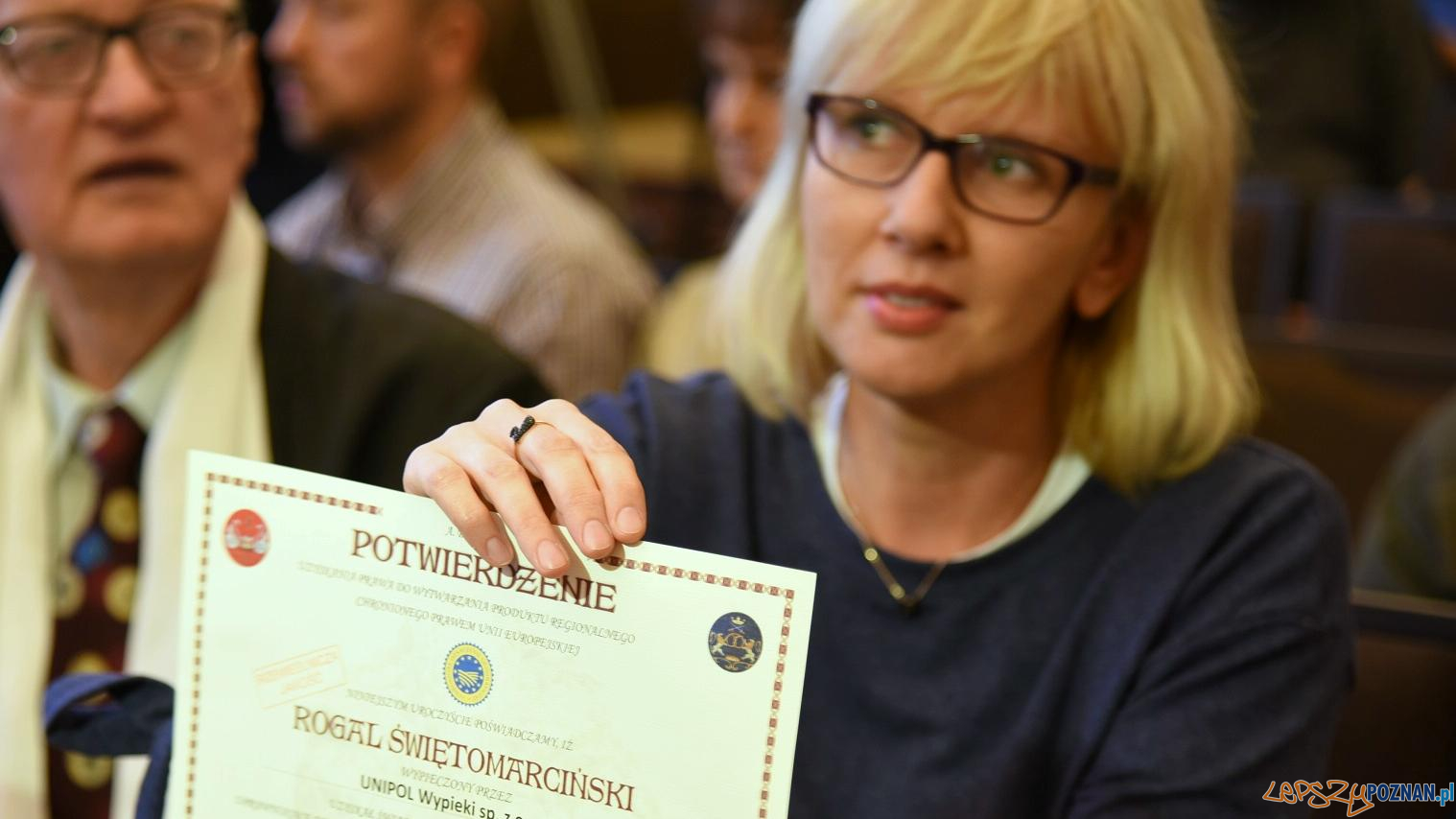 Rogale świętomarcińskie - wręczenie certyfikatów cukiernikom Foto: UMP Rogale świętomarcińskie - wręczenie certyfikatów cukiernikom Foto: UMP