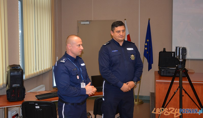 Policjanci z Komendy Miejskiej Policji w Poznaniu otrzymali jeden z najnowocześniejszych skanerów 3D Foto: KMP w Poznaniu Policjanci z Komendy Miejskiej Policji w Poznaniu otrzymali jeden z najnowocześniejszych skanerów 3D Foto: KMP w Poznaniu