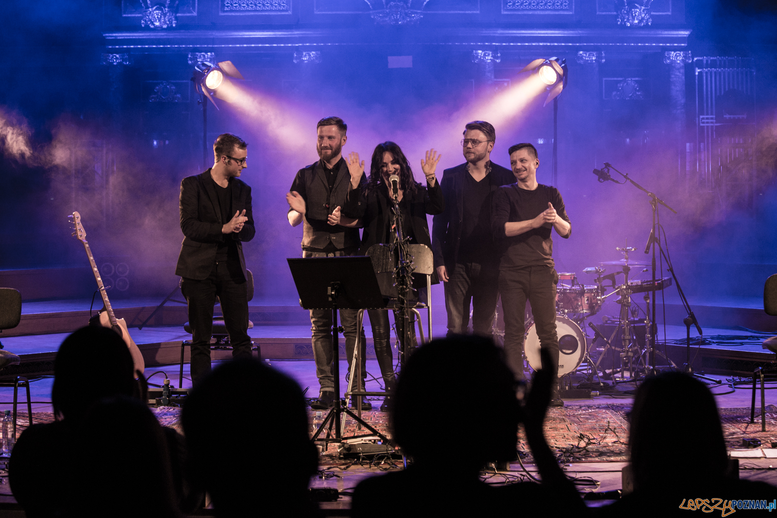 Kasia Kowalska (27.11.2017) Aula UAM Foto: © lepszyPOZNAN.pl / Karolina Kiraga Kasia Kowalska (27.11.2017) Aula UAM Foto: © lepszyPOZNAN.pl / Karolina Kiraga