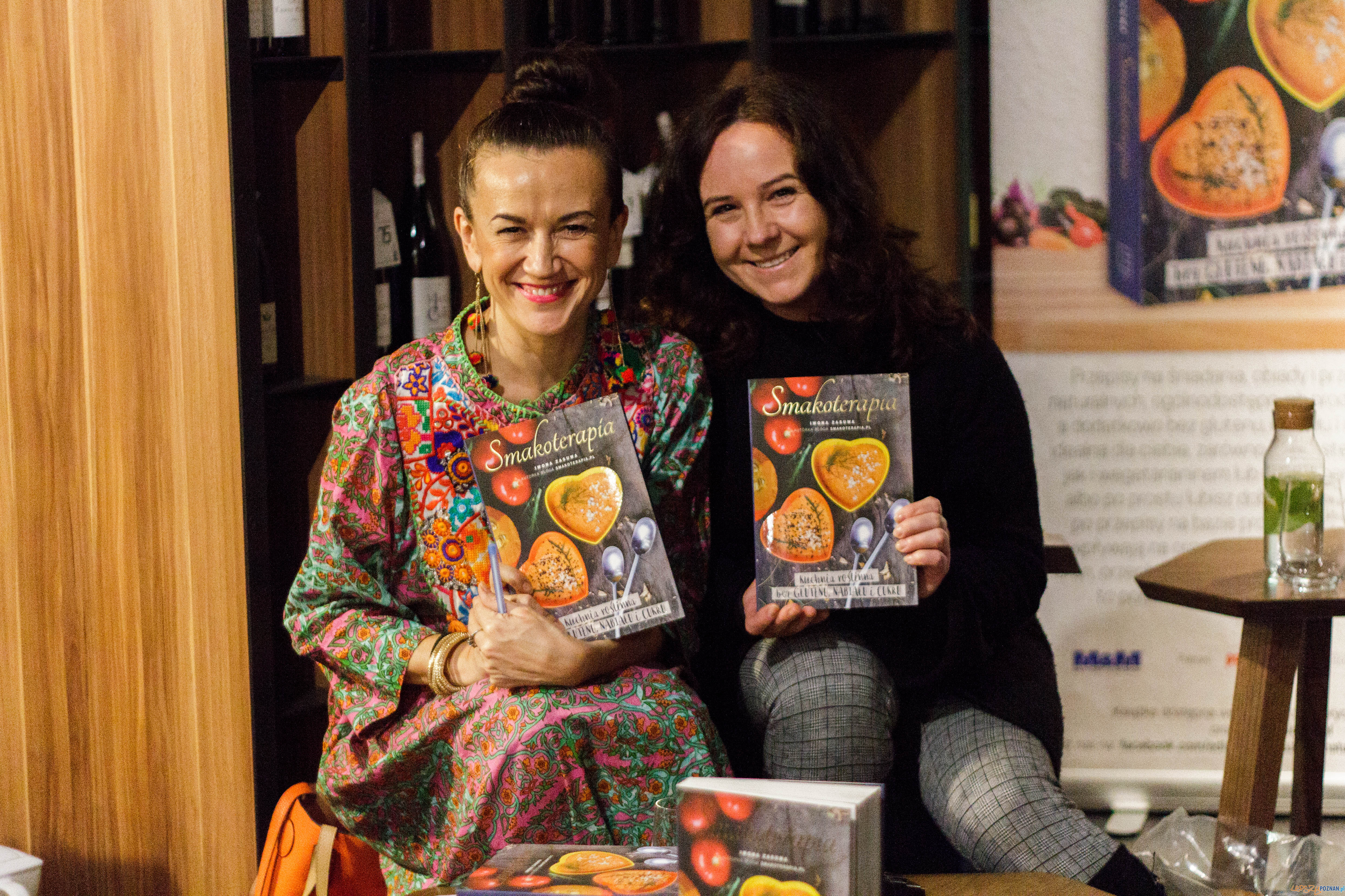 Smakoterapia-autorskie spotkanie z Iwona Zasuwa Foto: lepszyPOZNAN.pl / Ewelina Jaskowiak Smakoterapia-autorskie spotkanie z Iwona Zasuwa Foto: lepszyPOZNAN.pl / Ewelina Jaskowiak