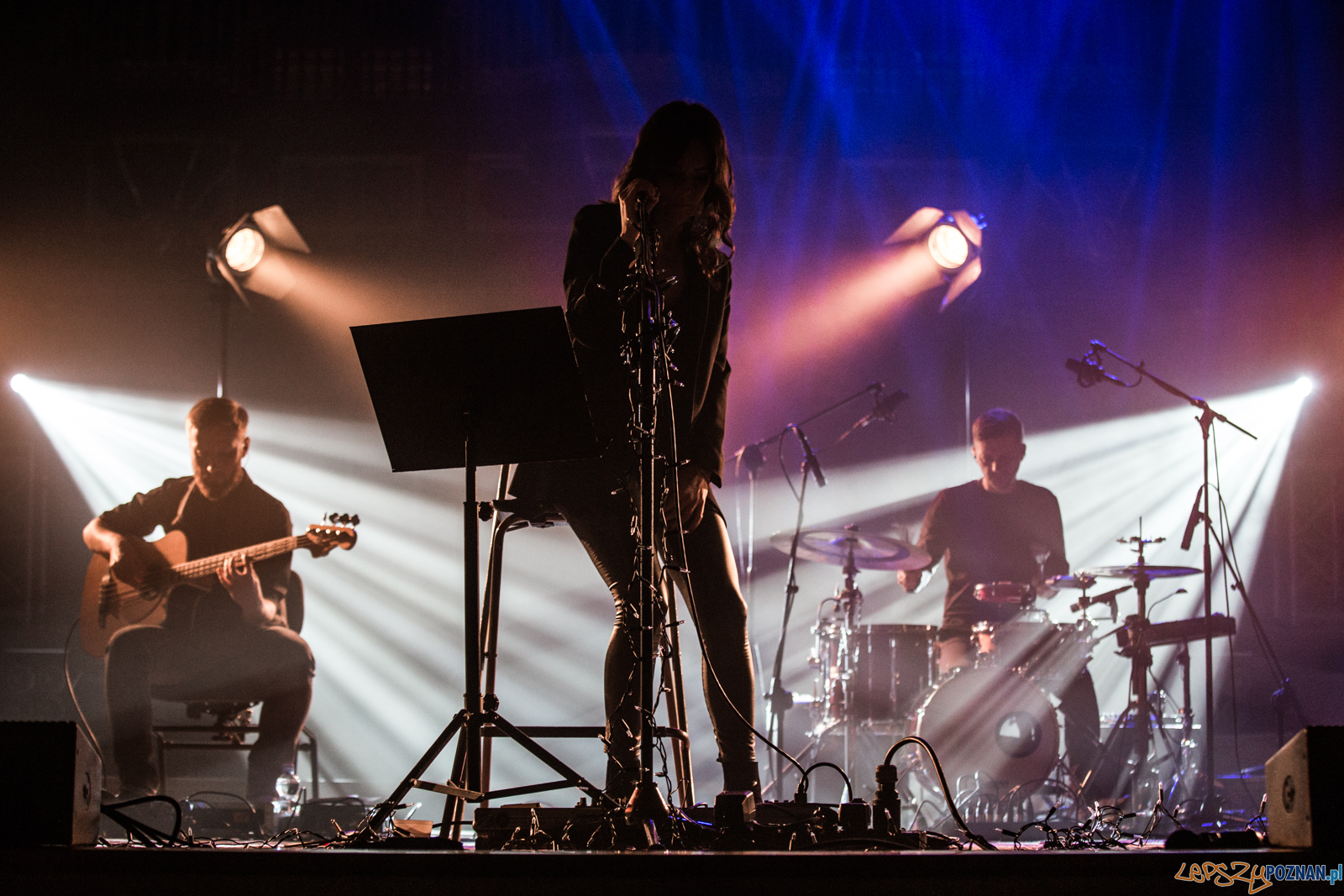 Kasia Kowalska (27.11.2017) Aula UAM Foto: © lepszyPOZNAN.pl / Karolina Kiraga Kasia Kowalska (27.11.2017) Aula UAM Foto: © lepszyPOZNAN.pl / Karolina Kiraga