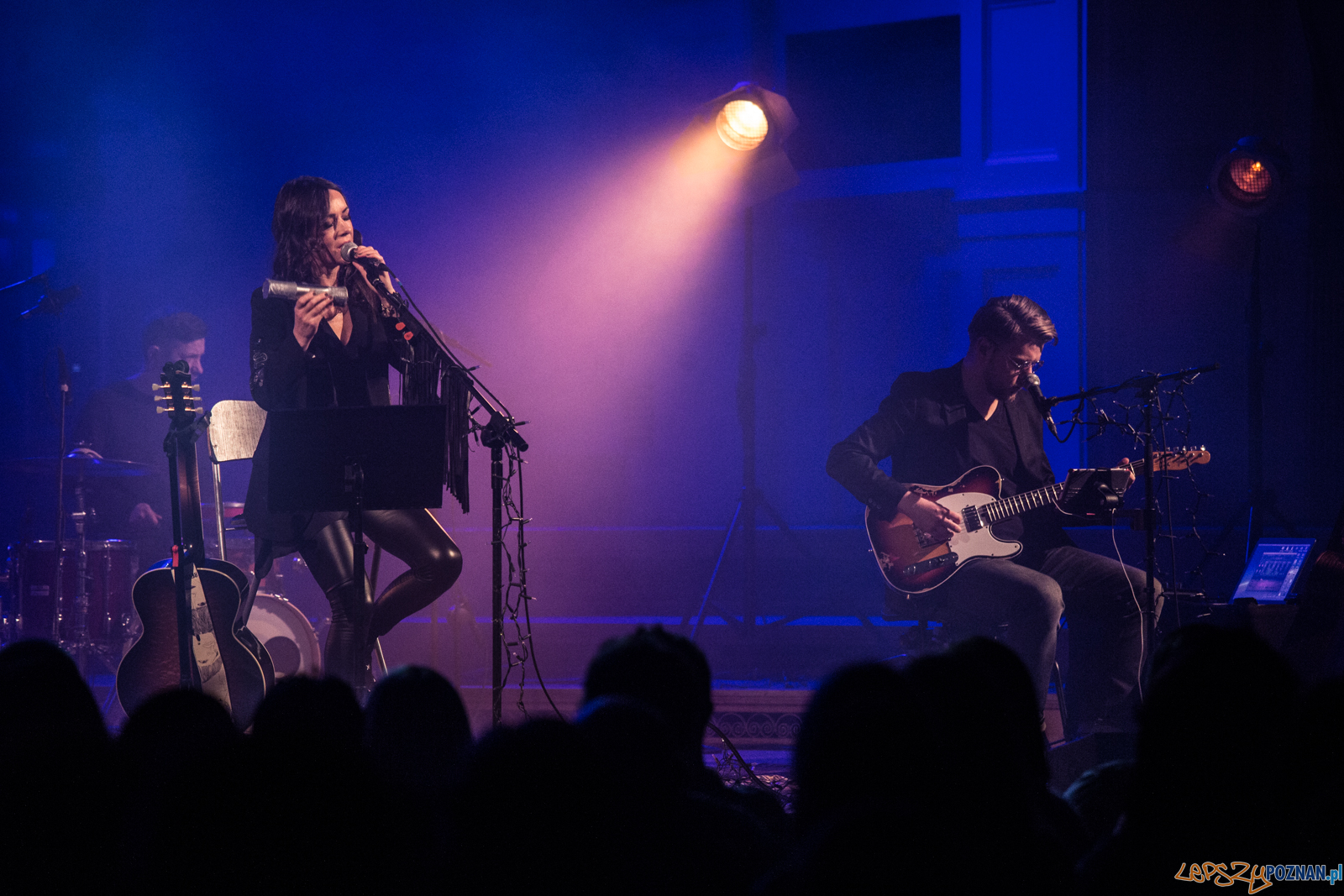 Kasia Kowalska (27.11.2017) Aula UAM Foto: © lepszyPOZNAN.pl / Karolina Kiraga Kasia Kowalska (27.11.2017) Aula UAM Foto: © lepszyPOZNAN.pl / Karolina Kiraga