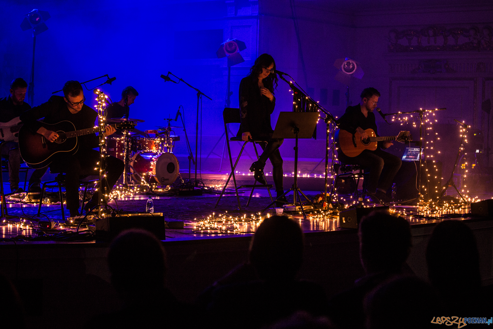 Kasia Kowalska (27.11.2017) Aula UAM Foto: © lepszyPOZNAN.pl / Karolina Kiraga Kasia Kowalska (27.11.2017) Aula UAM Foto: © lepszyPOZNAN.pl / Karolina Kiraga