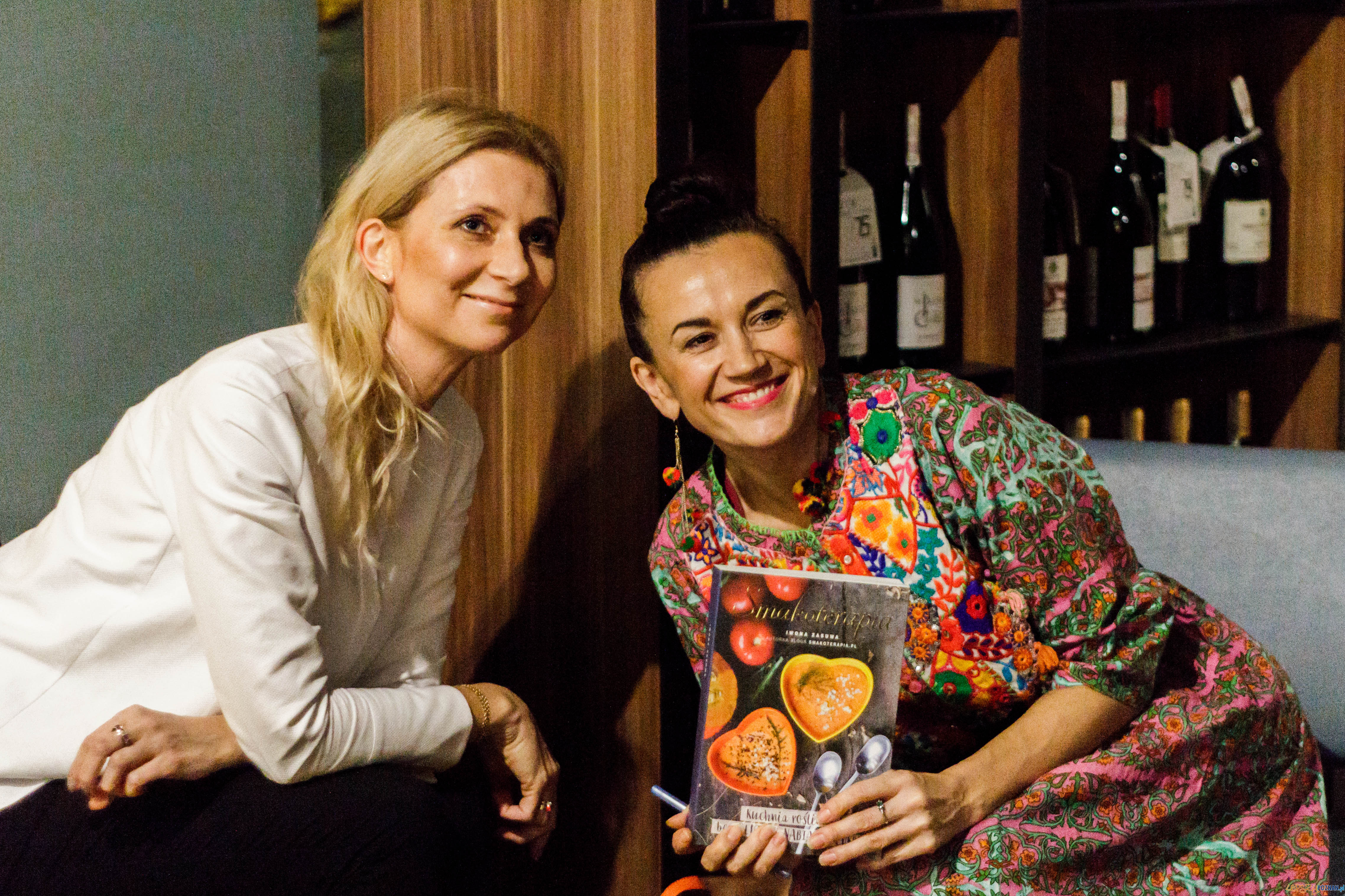 Smakoterapia-autorskie spotkanie z Iwona Zasuwa Foto: lepszyPOZNAN.pl / Ewelina Jaskowiak Smakoterapia-autorskie spotkanie z Iwona Zasuwa Foto: lepszyPOZNAN.pl / Ewelina Jaskowiak