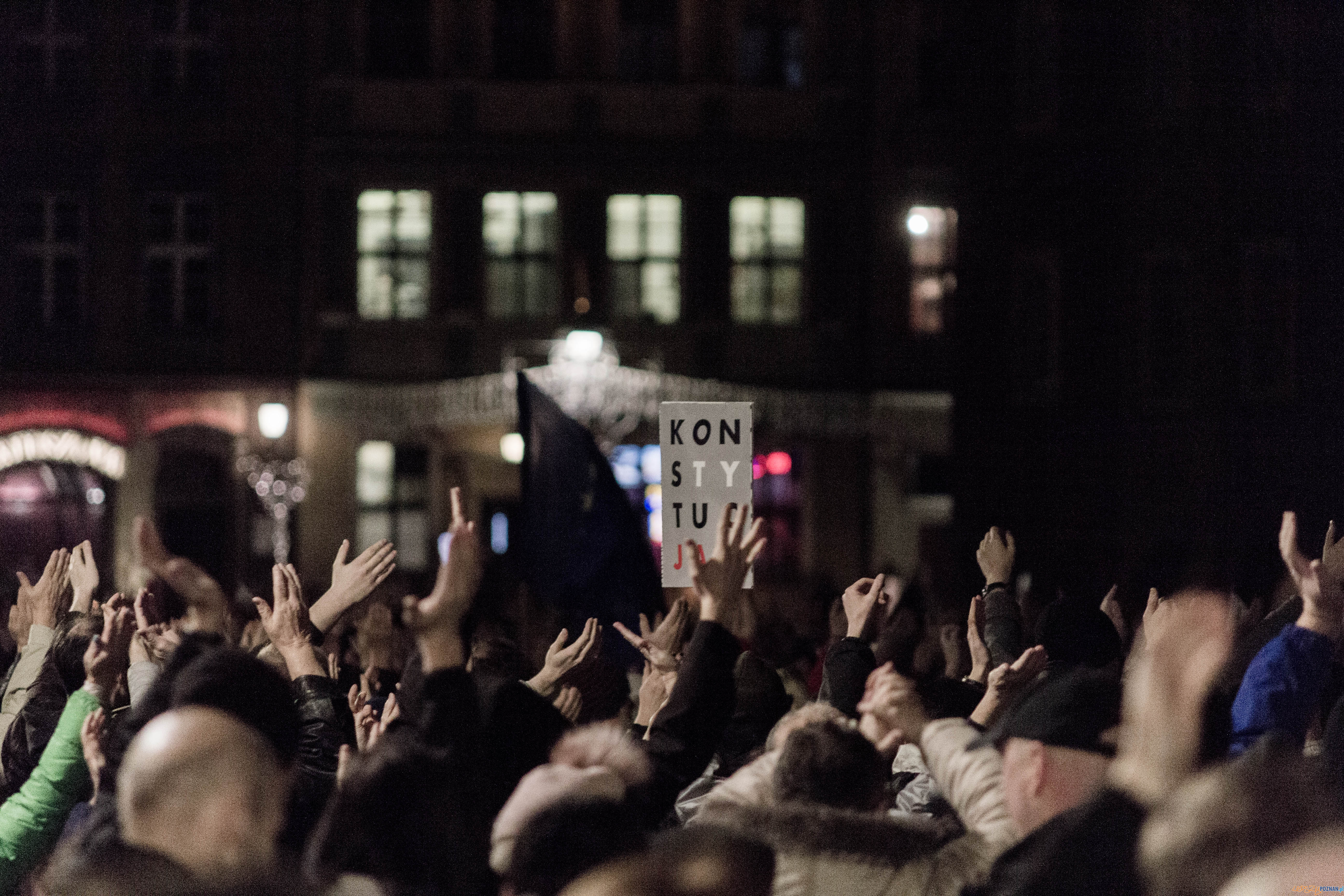 Łańcuch Swiatła Foto: lepszyPOZNAN.pl / Ewelina Jaskowiak Łańcuch Swiatła Foto: lepszyPOZNAN.pl / Ewelina Jaskowiak
