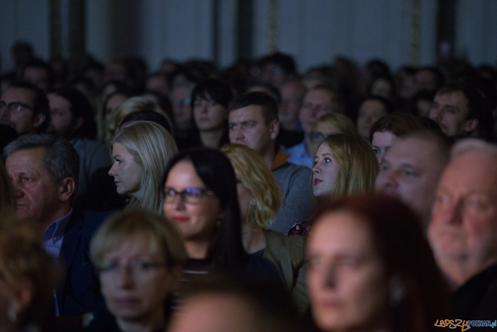 Kasia Kowalska (27.11.2017) Aula UAM Foto: © lepszyPOZNAN.pl / Karolina Kiraga Kasia Kowalska (27.11.2017) Aula UAM Foto: © lepszyPOZNAN.pl / Karolina Kiraga