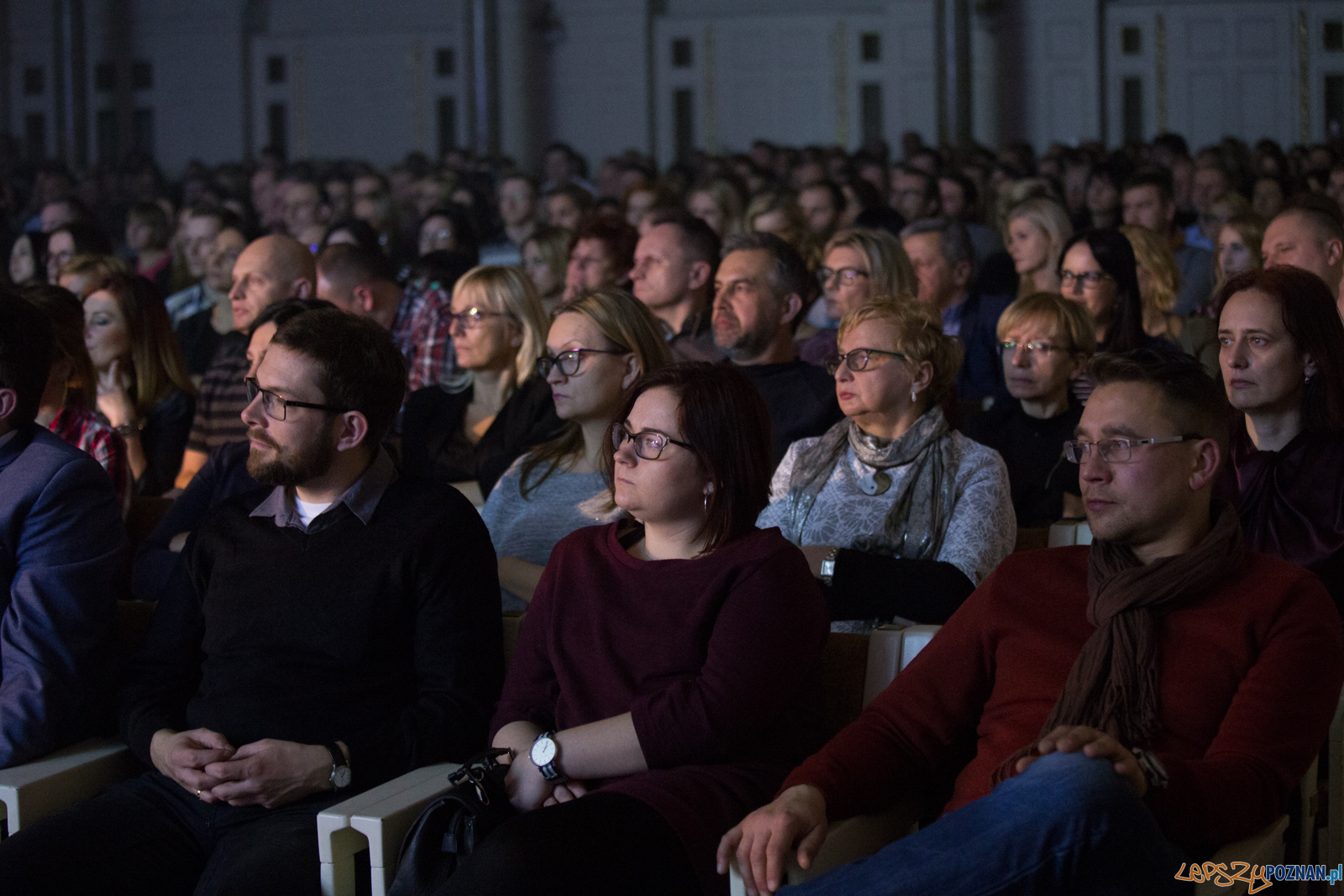 Kasia Kowalska (27.11.2017) Aula UAM Foto: © lepszyPOZNAN.pl / Karolina Kiraga Kasia Kowalska (27.11.2017) Aula UAM Foto: © lepszyPOZNAN.pl / Karolina Kiraga