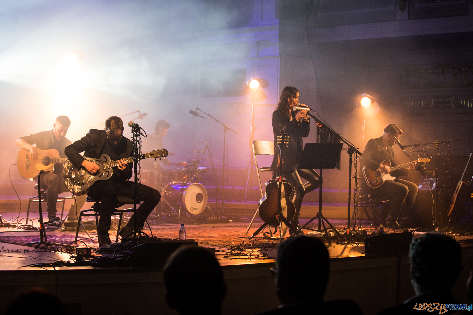 Kasia Kowalska (27.11.2017) Aula UAM Foto: © lepszyPOZNAN.pl / Karolina Kiraga Kasia Kowalska (27.11.2017) Aula UAM Foto: © lepszyPOZNAN.pl / Karolina Kiraga