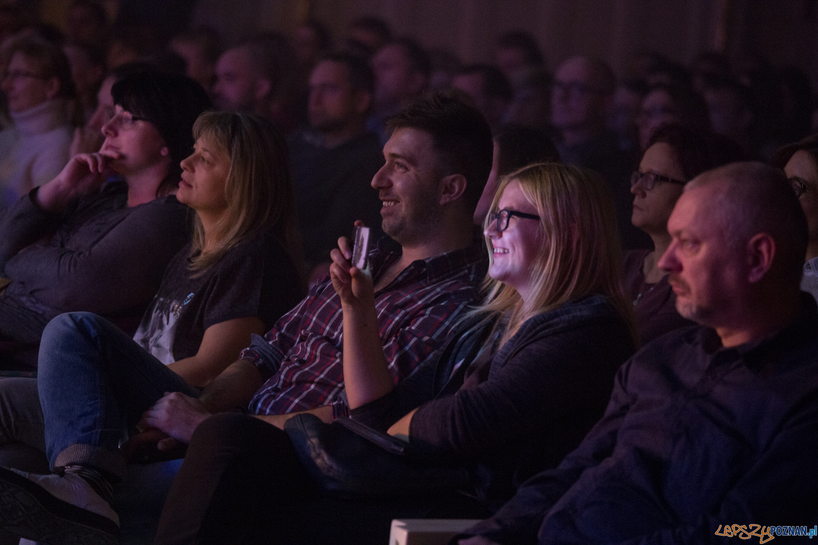 Kasia Kowalska (27.11.2017) Aula UAM Foto: © lepszyPOZNAN.pl / Karolina Kiraga Kasia Kowalska (27.11.2017) Aula UAM Foto: © lepszyPOZNAN.pl / Karolina Kiraga